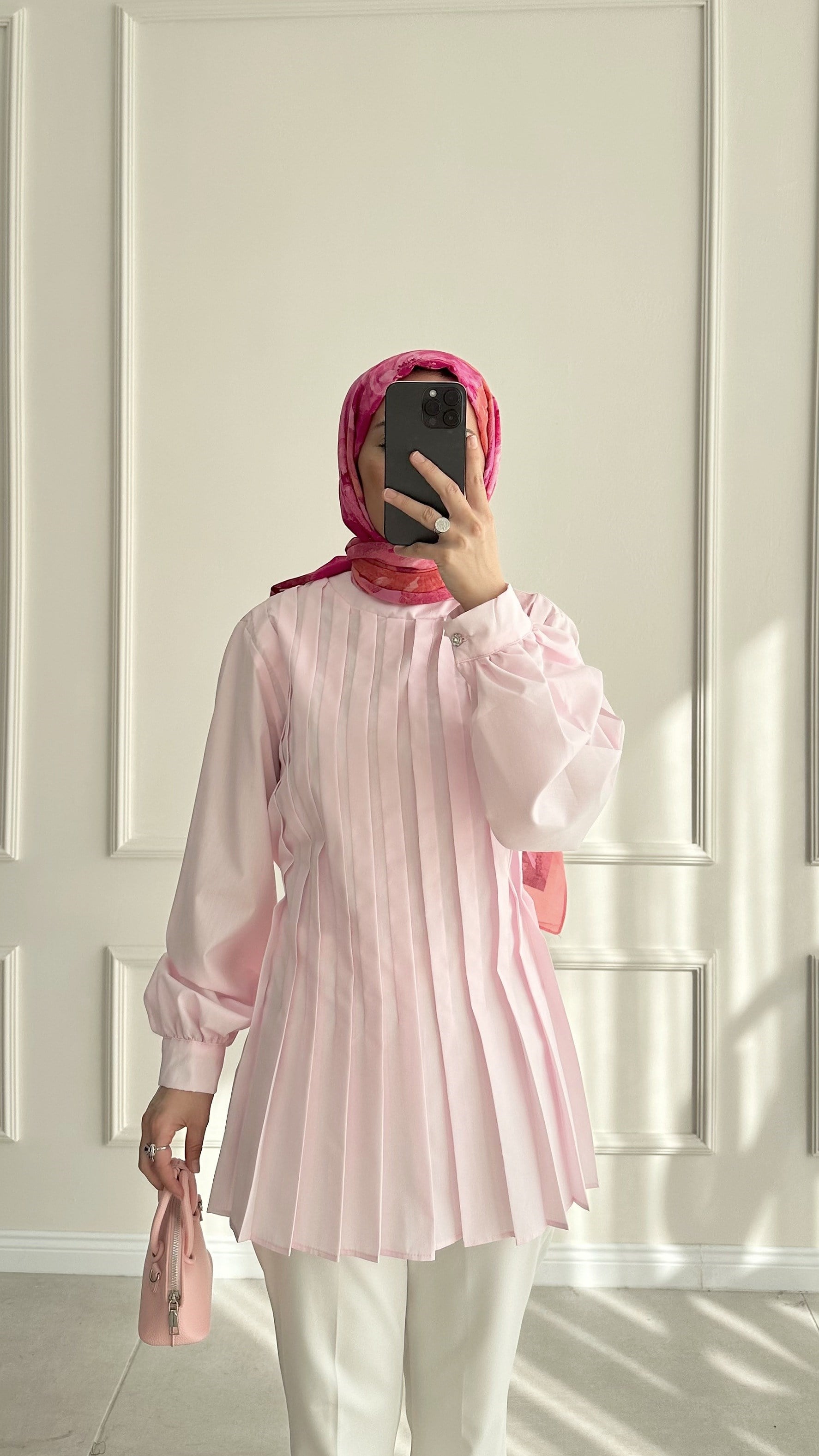 Askor Pileli Tasarım Pembe Gömlek