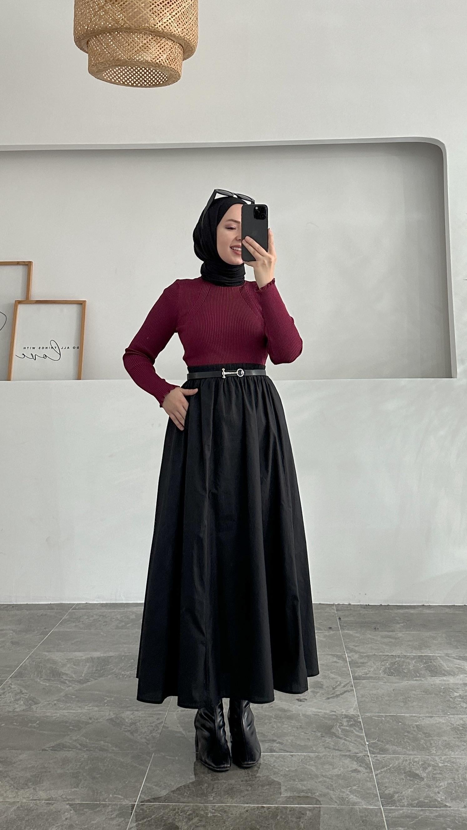 Darlas Siyah Kumaş Etek