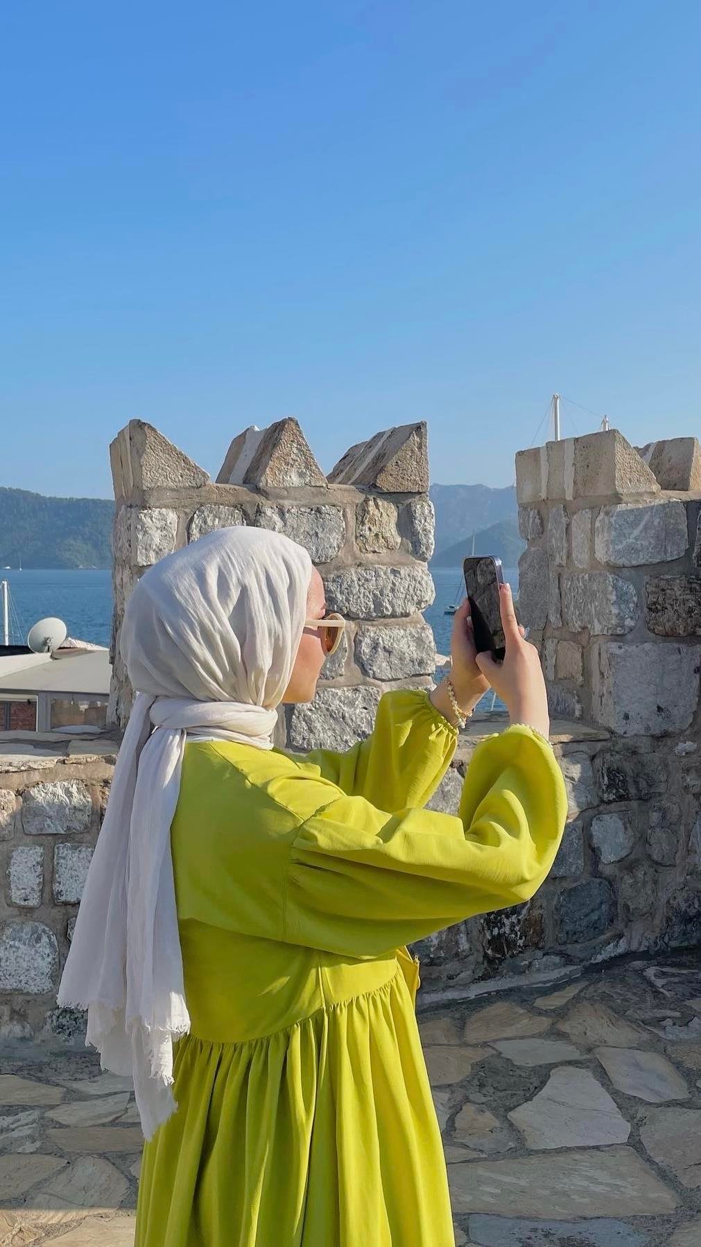 Elsa Yağ Yeşili Elbise