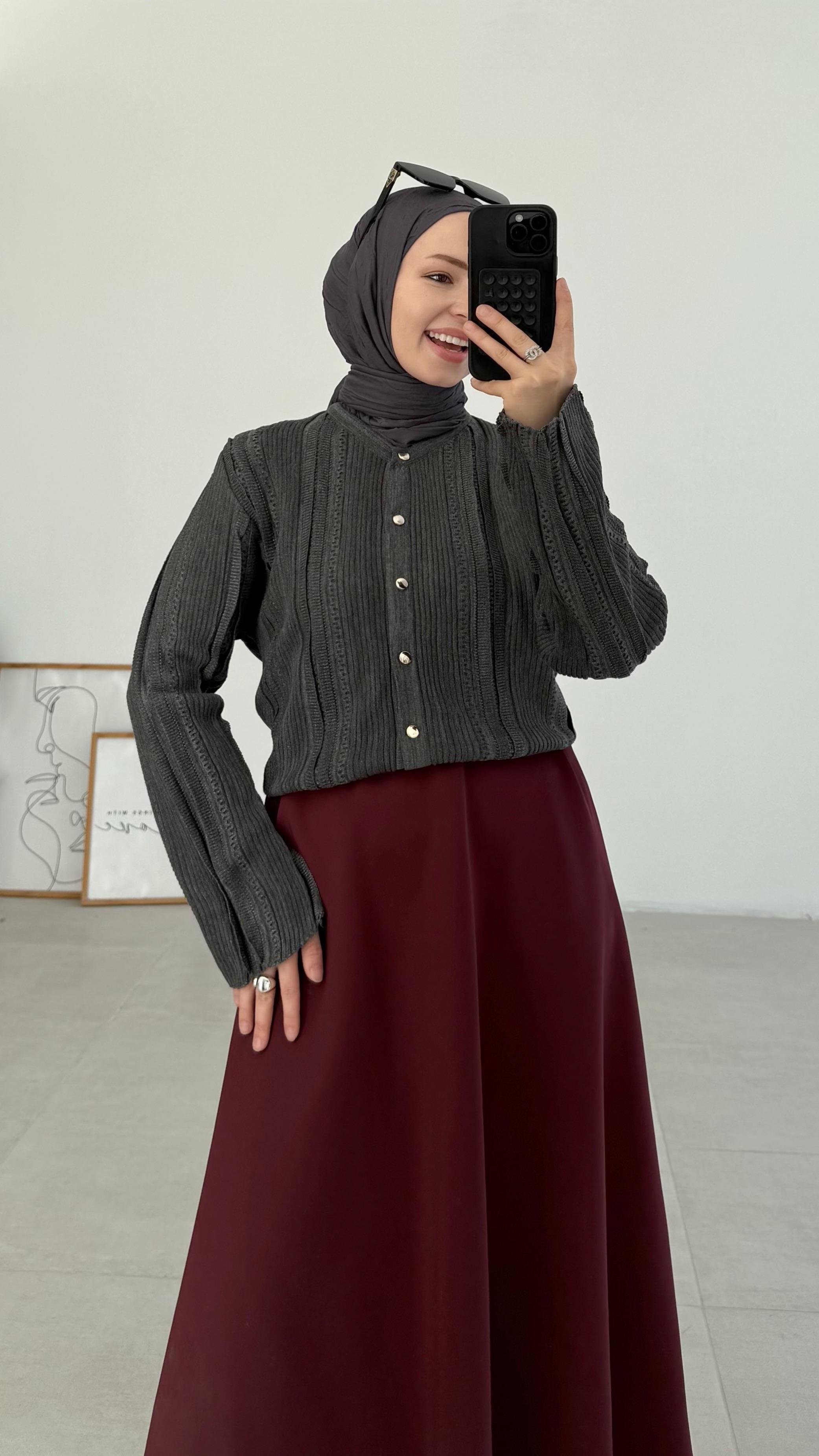 Falin Simli Antrasit Hırka