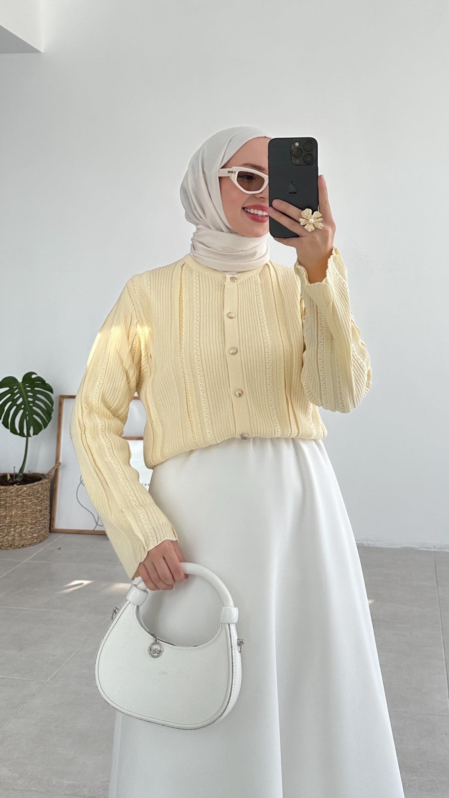 Falin Simli Tereyağ Sarısı Hırka