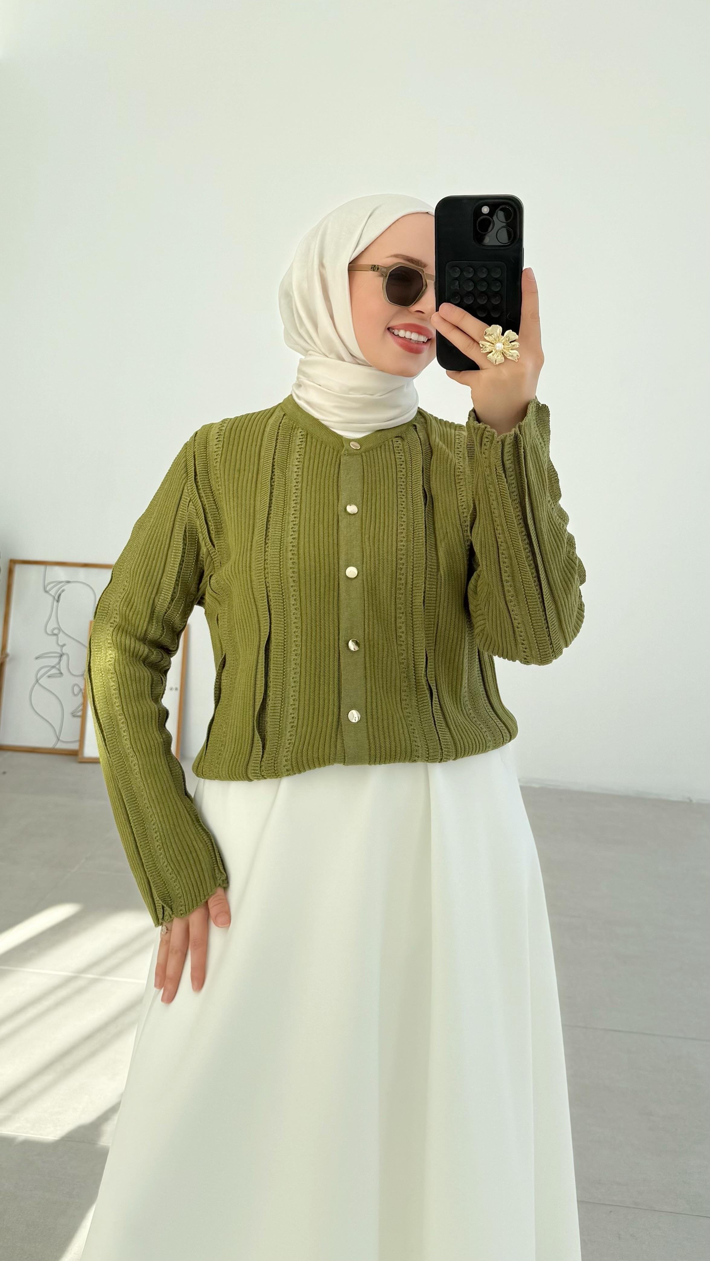 Falin Simli Yeşil Hırka