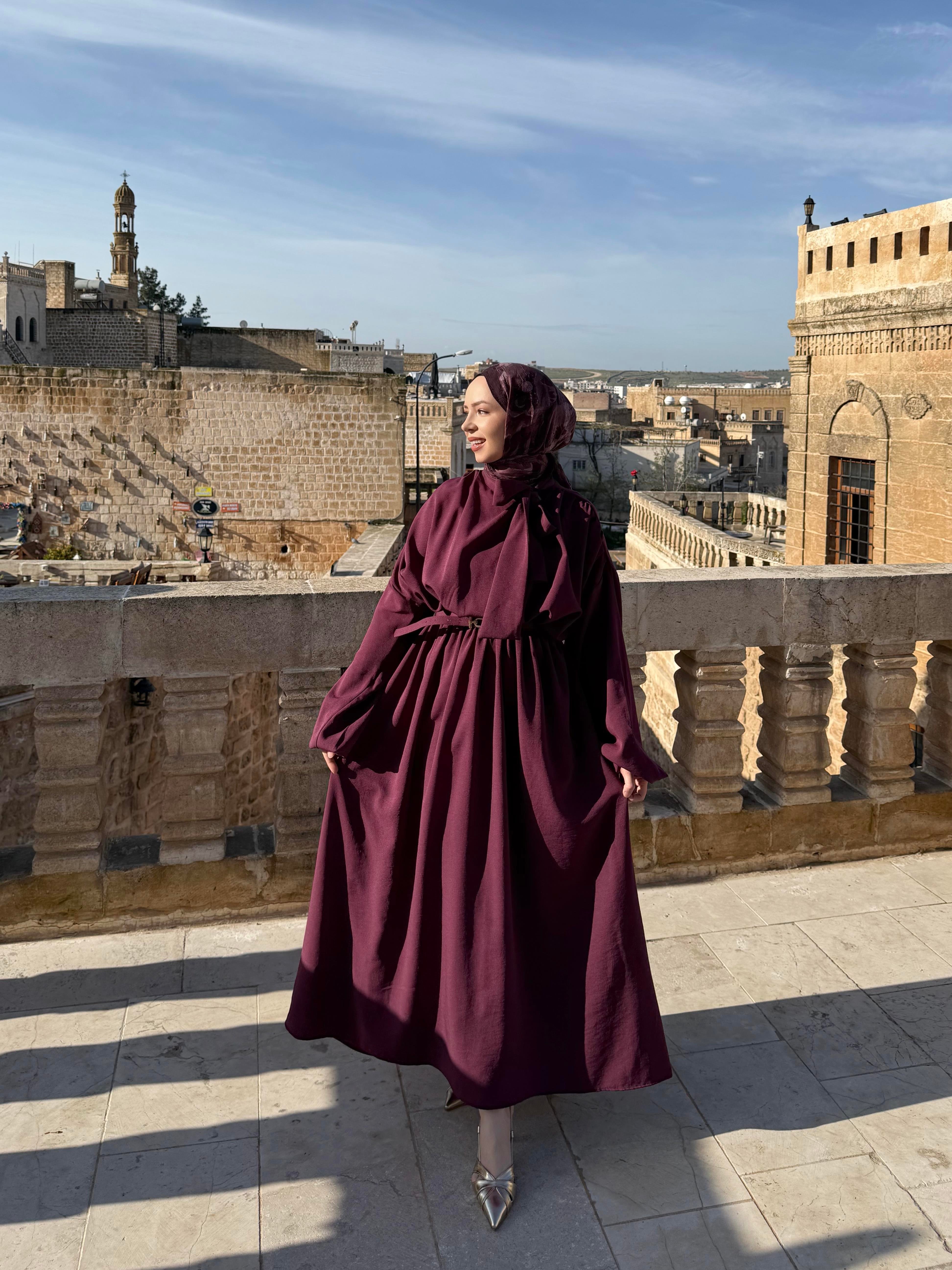 Fiorella Boyun Bağlamalı Bordo Elbise 
