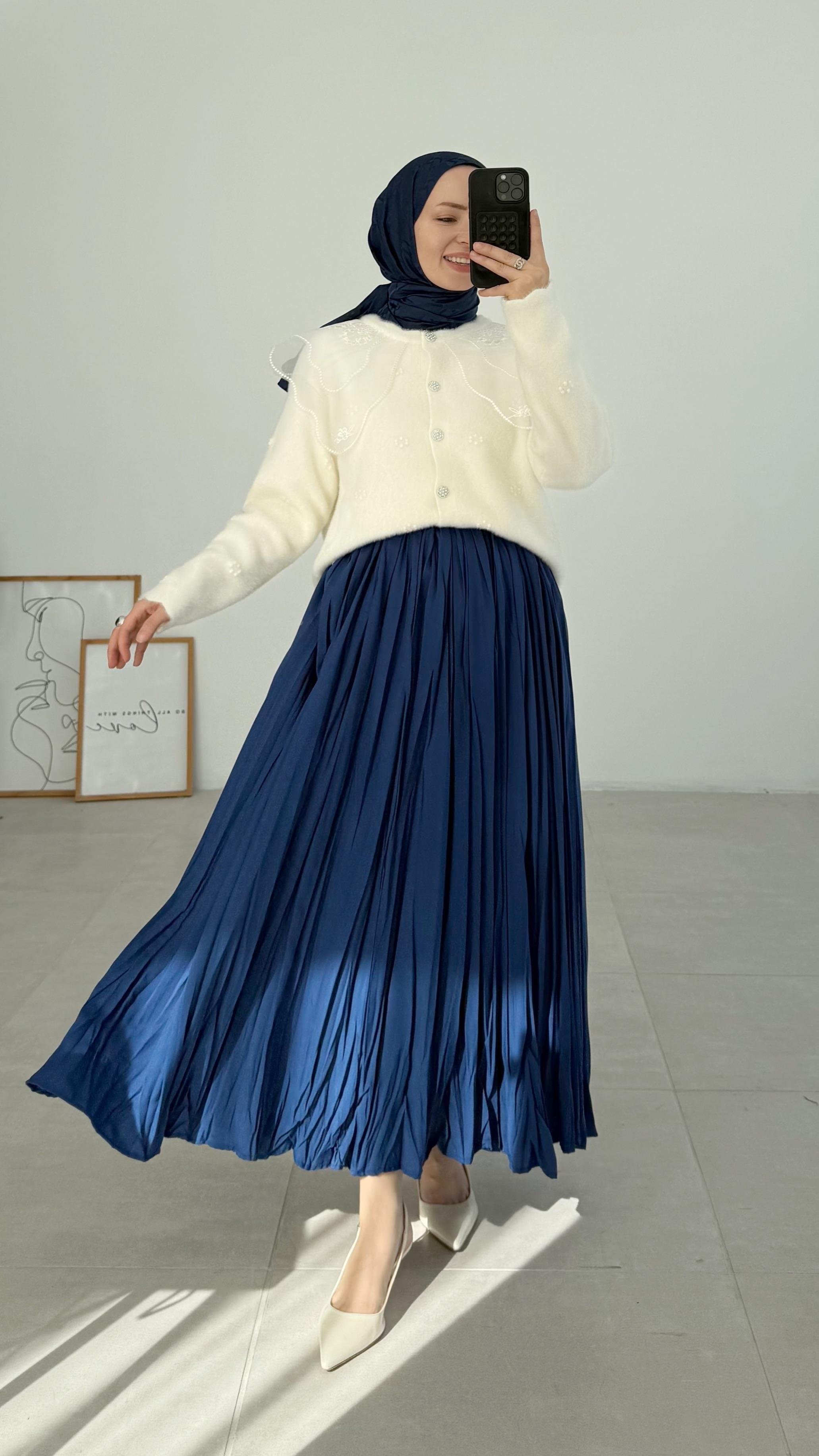 Kaley Bebe Yaka Beyaz Hırka 