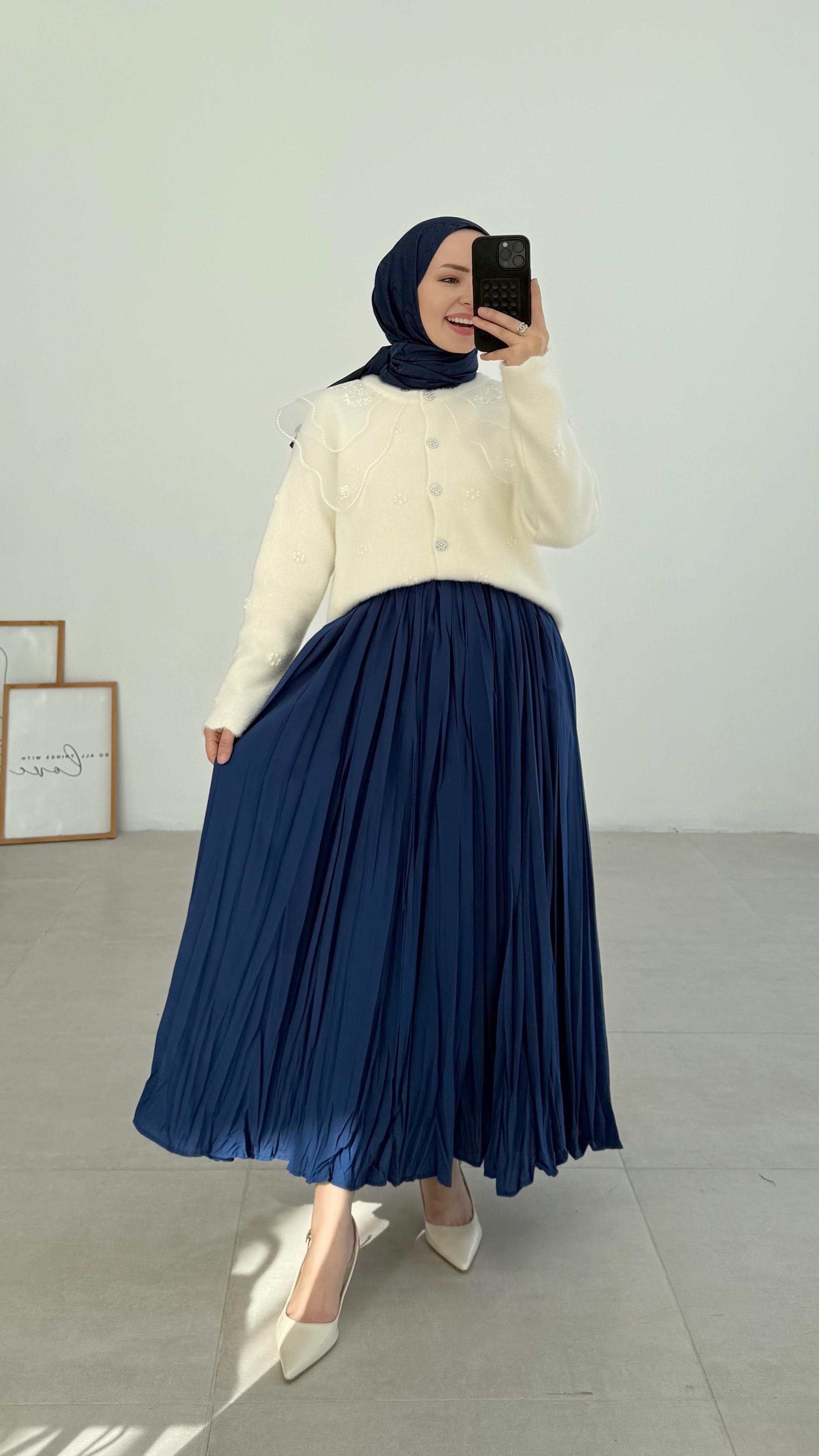 Kaley Bebe Yaka Beyaz Hırka 