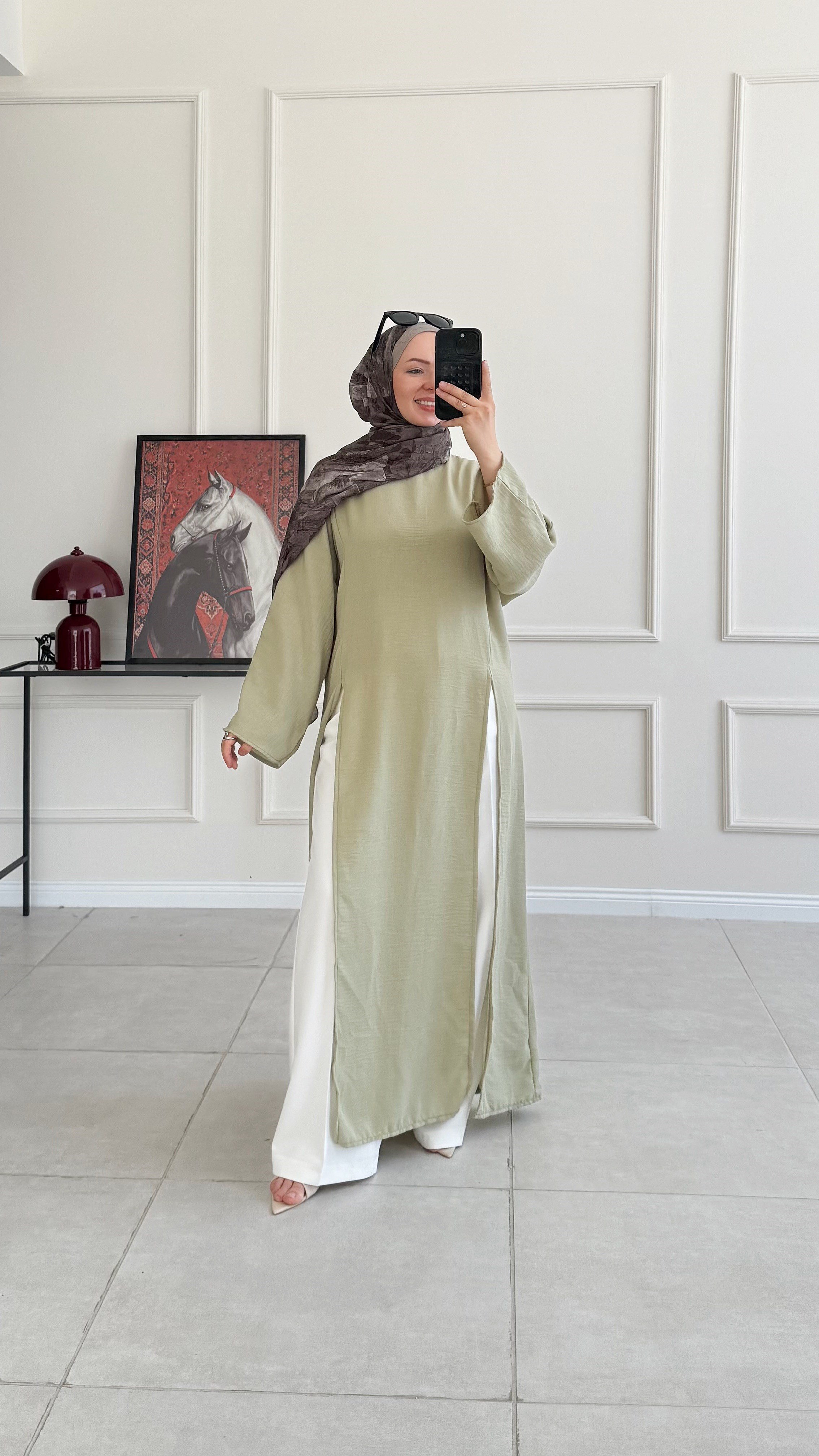 Kamila Oversize Arabic Yırtmaçlı Yeşil Tunik 