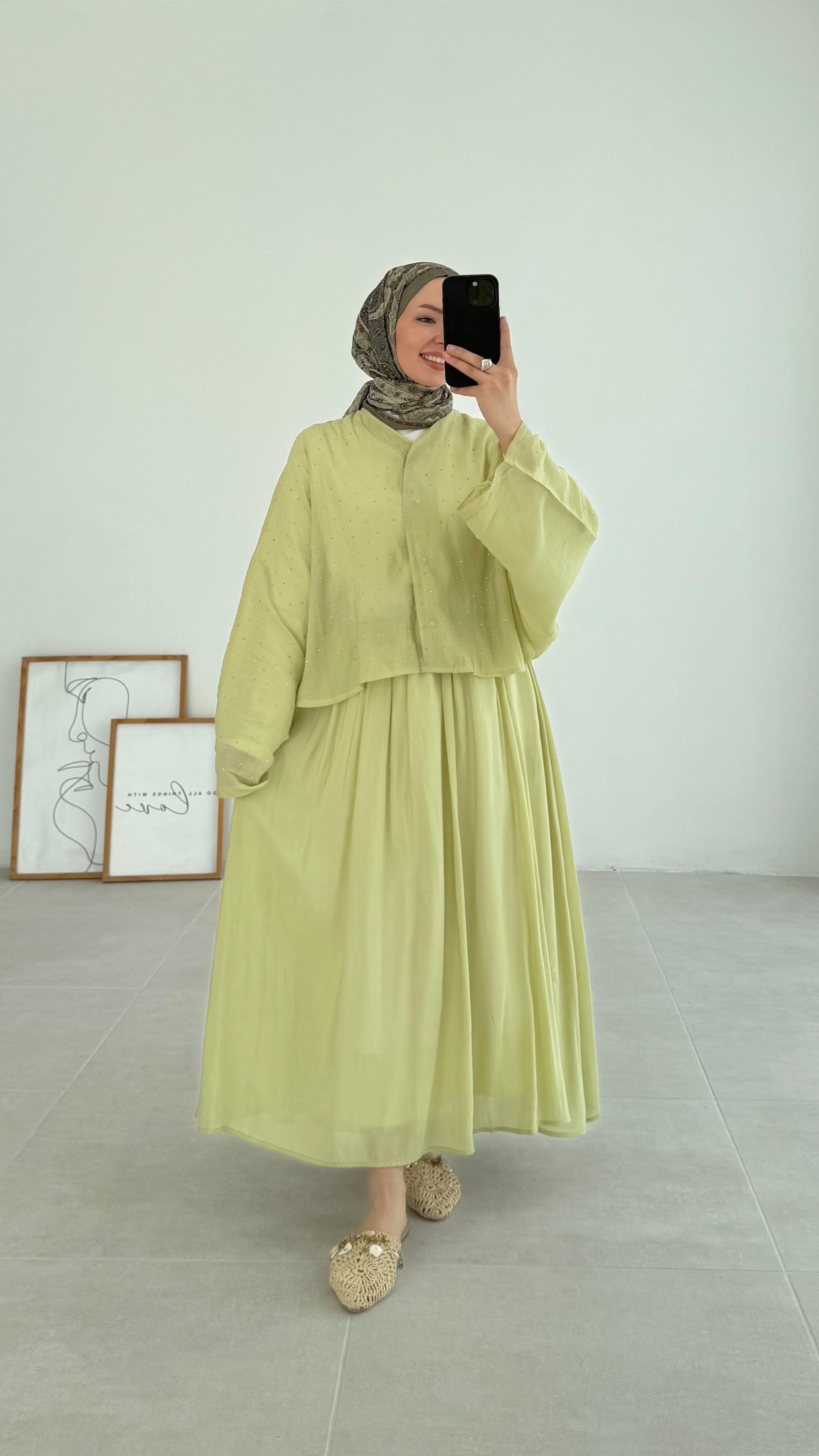 Kanes Pullu Yeşil Müslin Takım