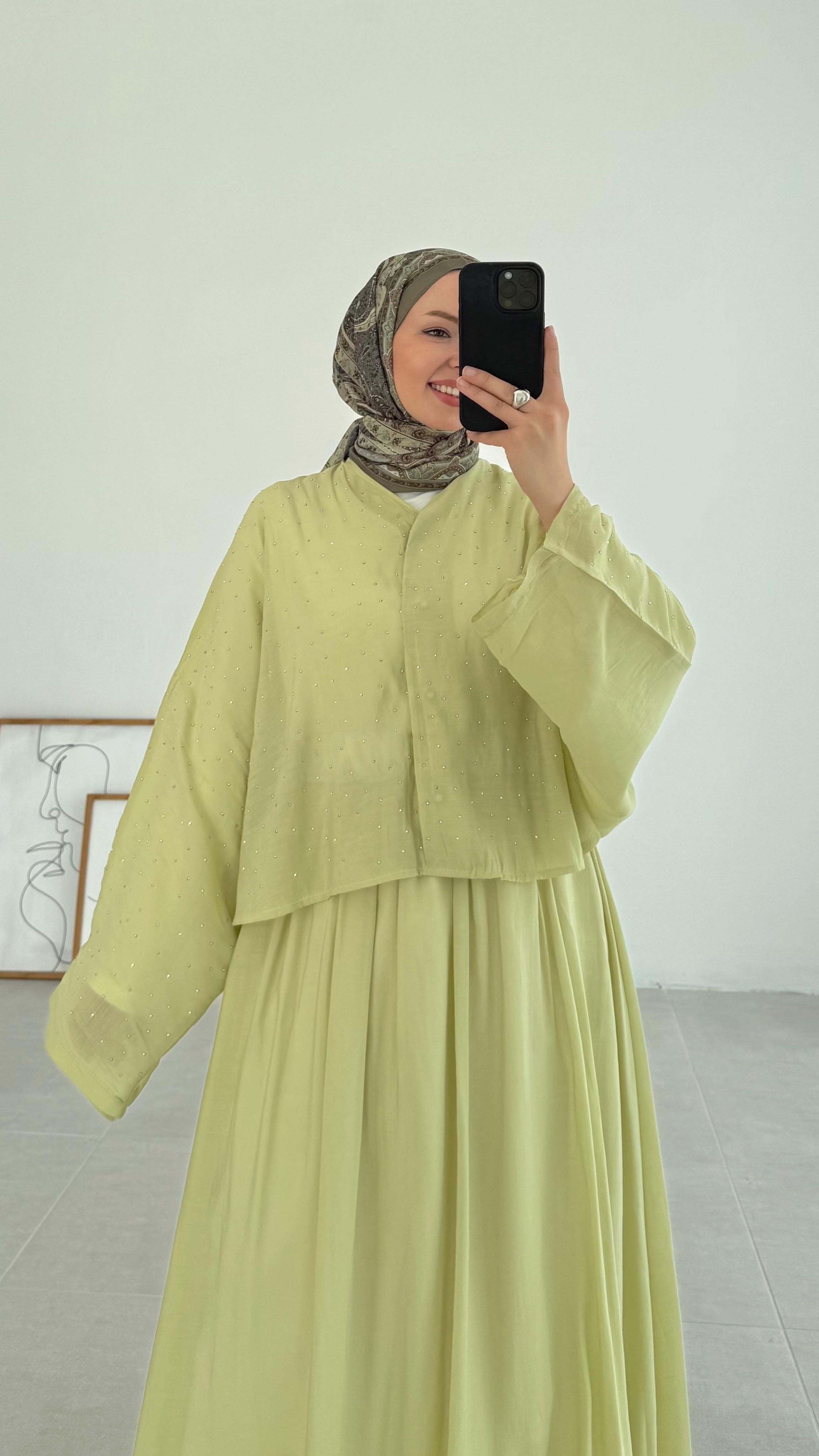 Kanes Pullu Yeşil Müslin Takım