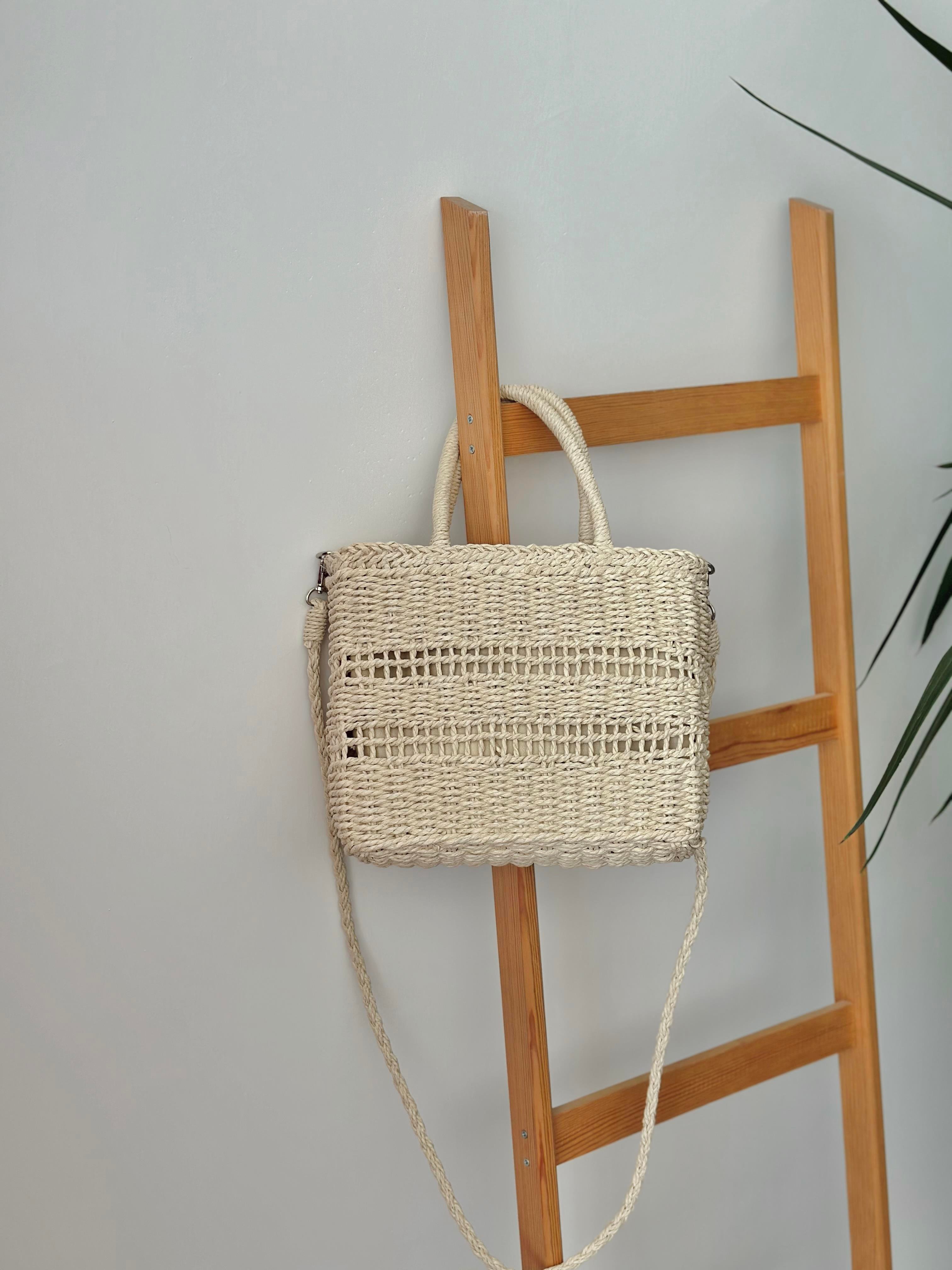 Krem Hasır Çapraz & El Çantası