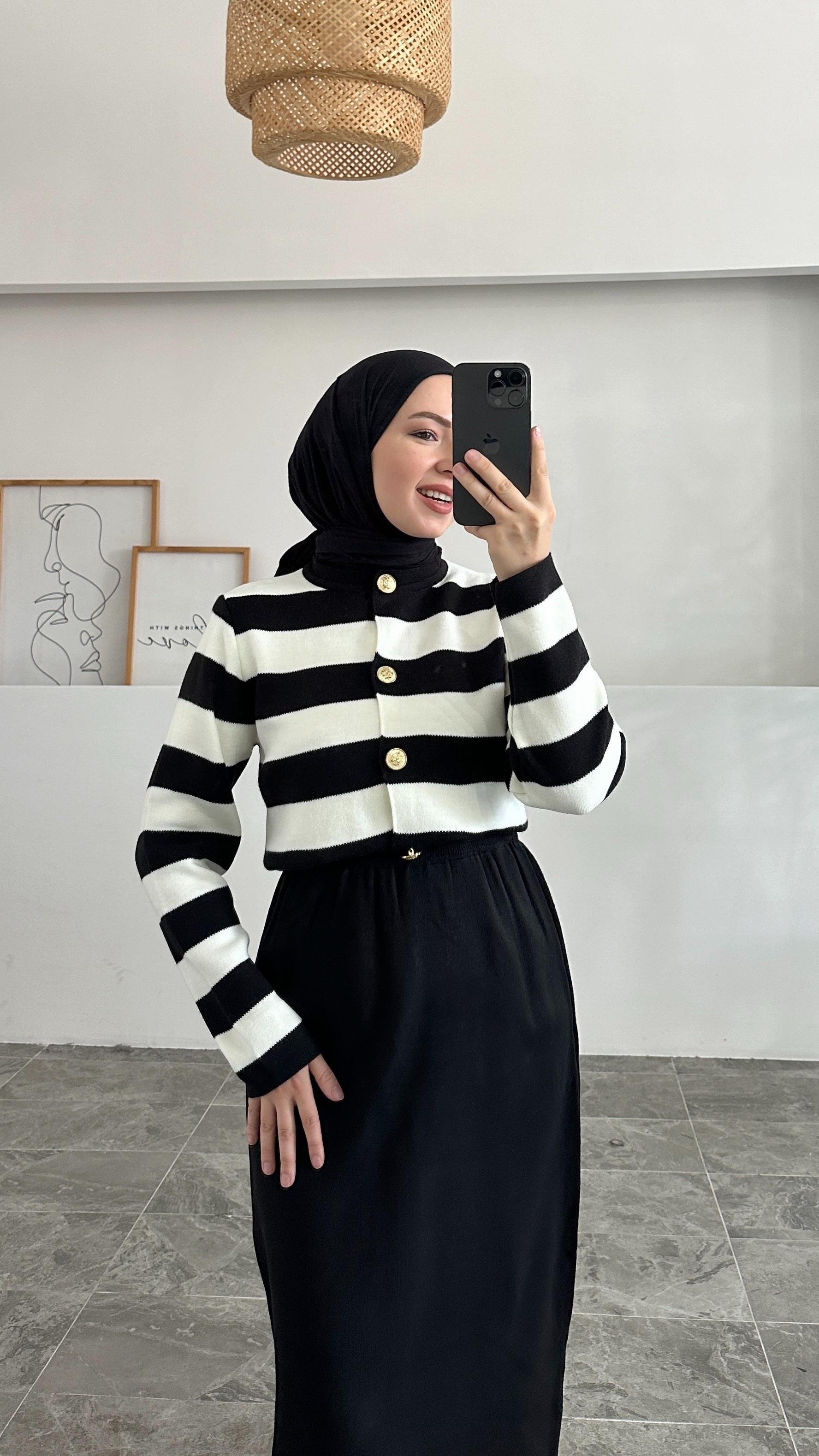 Leidy Siyah Zara Model Çizgili Kısa Triko Hırka