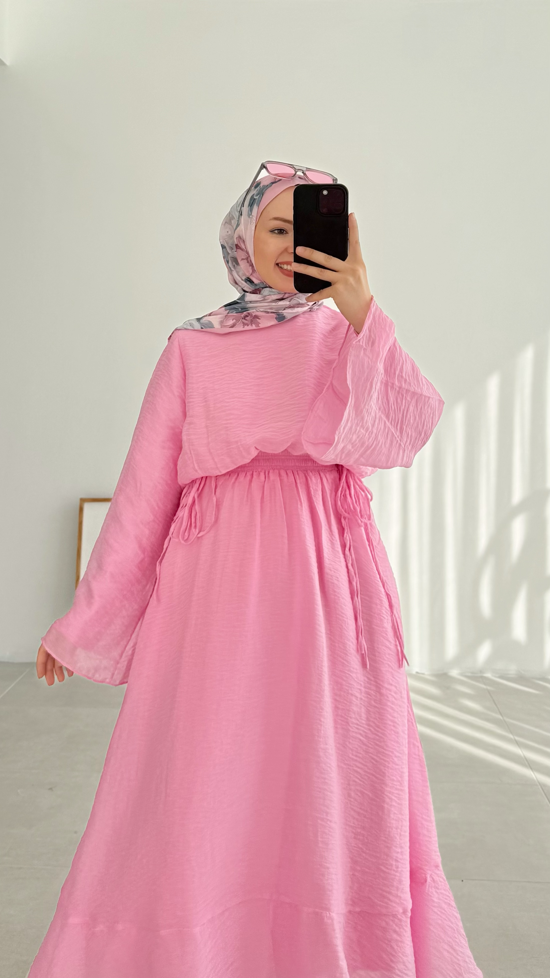 Lenora Beli Lastikli Pembe Elbise