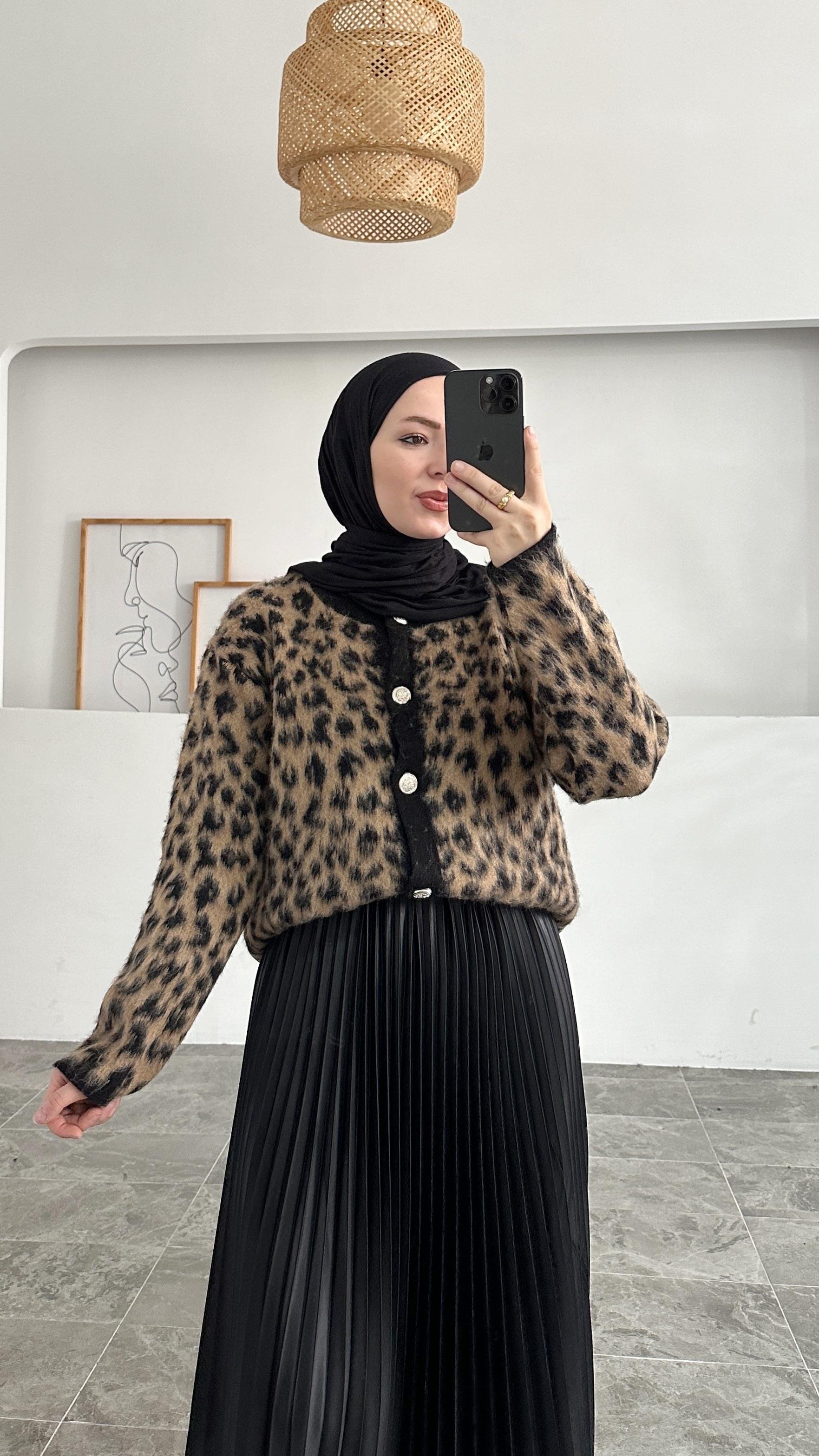 Leopar Desen Gold Düğme Hırka 