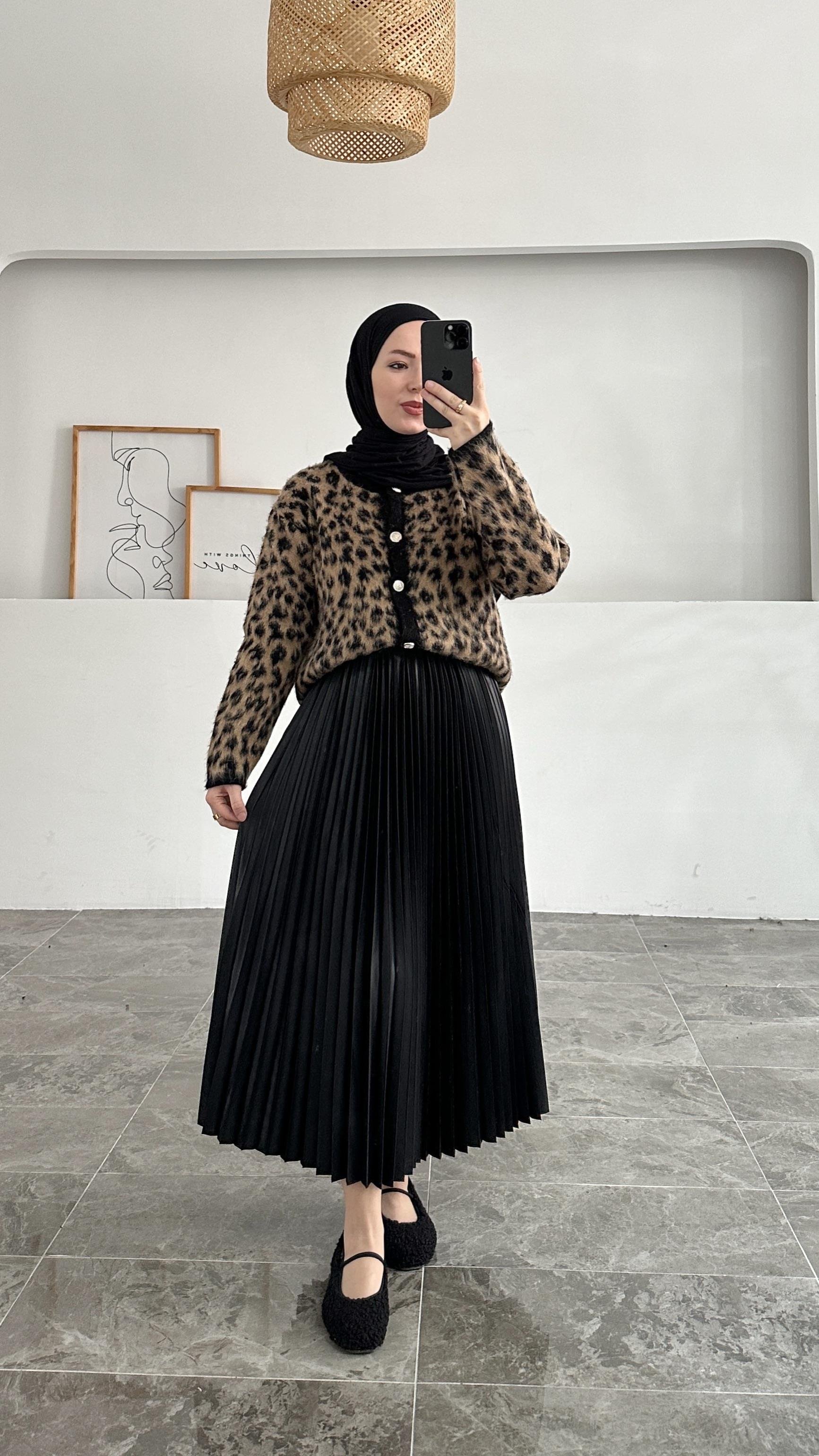 Leopar Desen Gold Düğme Hırka 