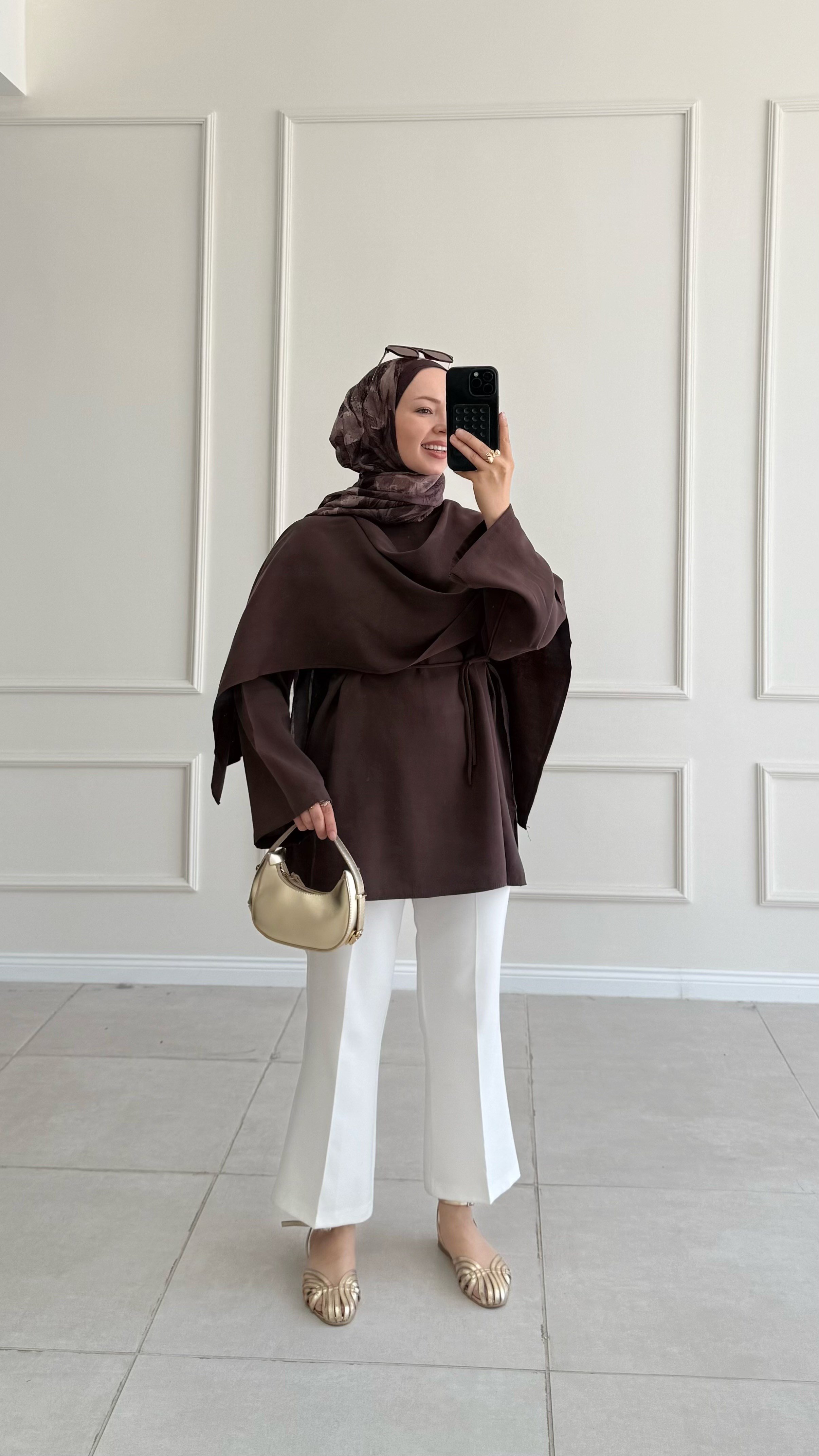 Lisa Pelerin Detaylı Tasarım Kahverengi Tunik