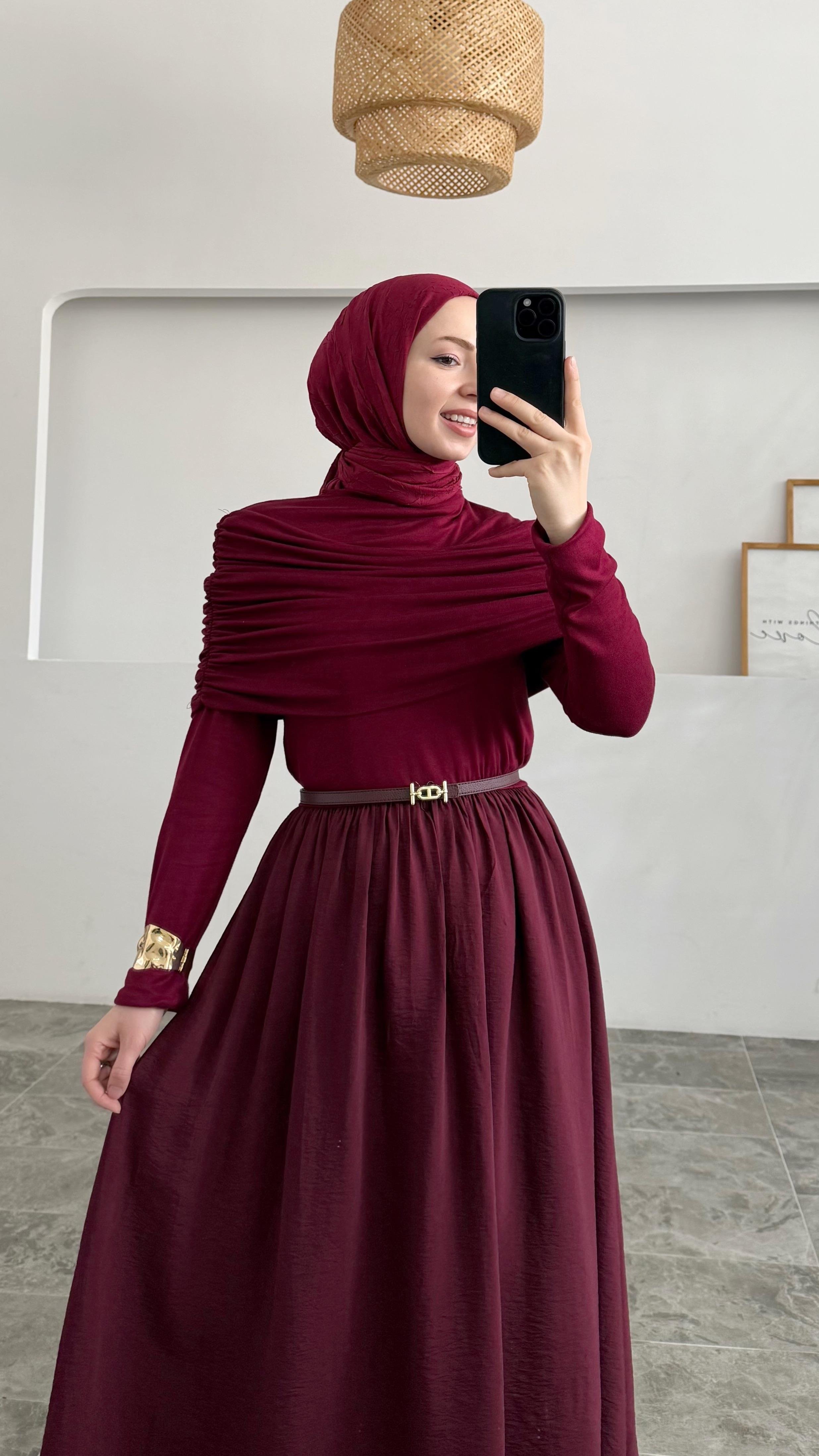 Olie Drapeli Bordo Elbise