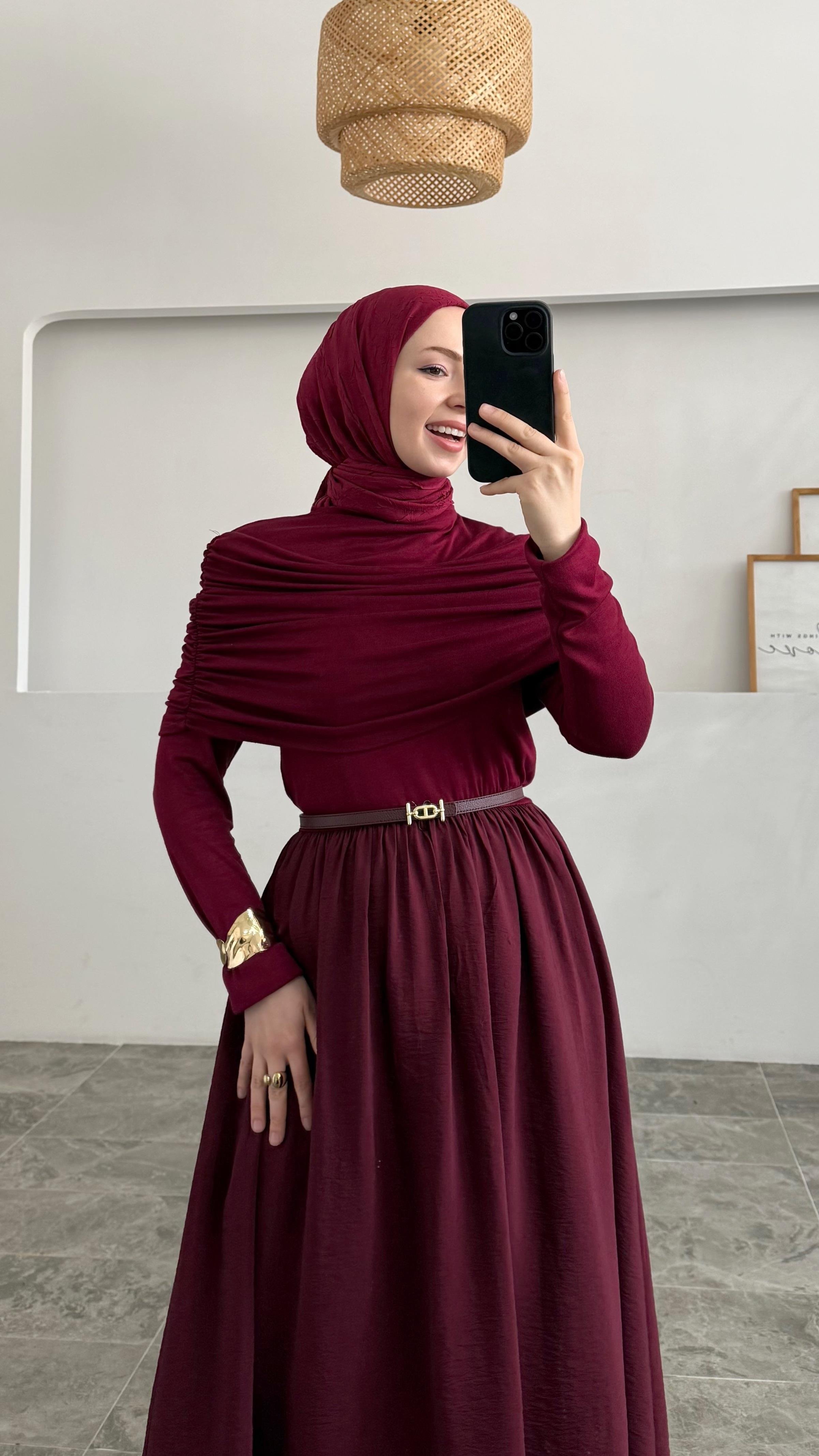 Olie Drapeli Bordo Elbise