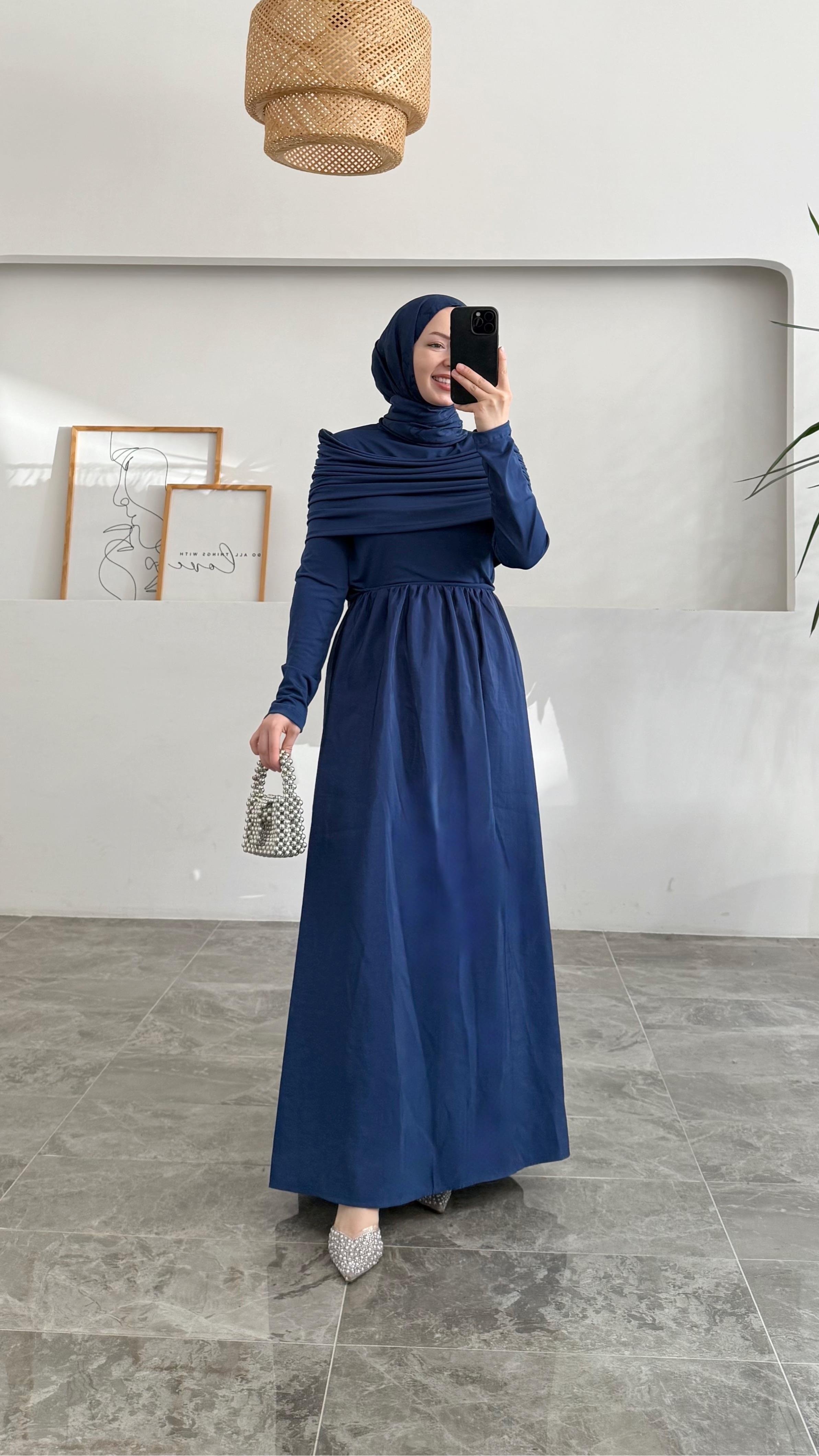 Olie Drapeli Mavi Elbise