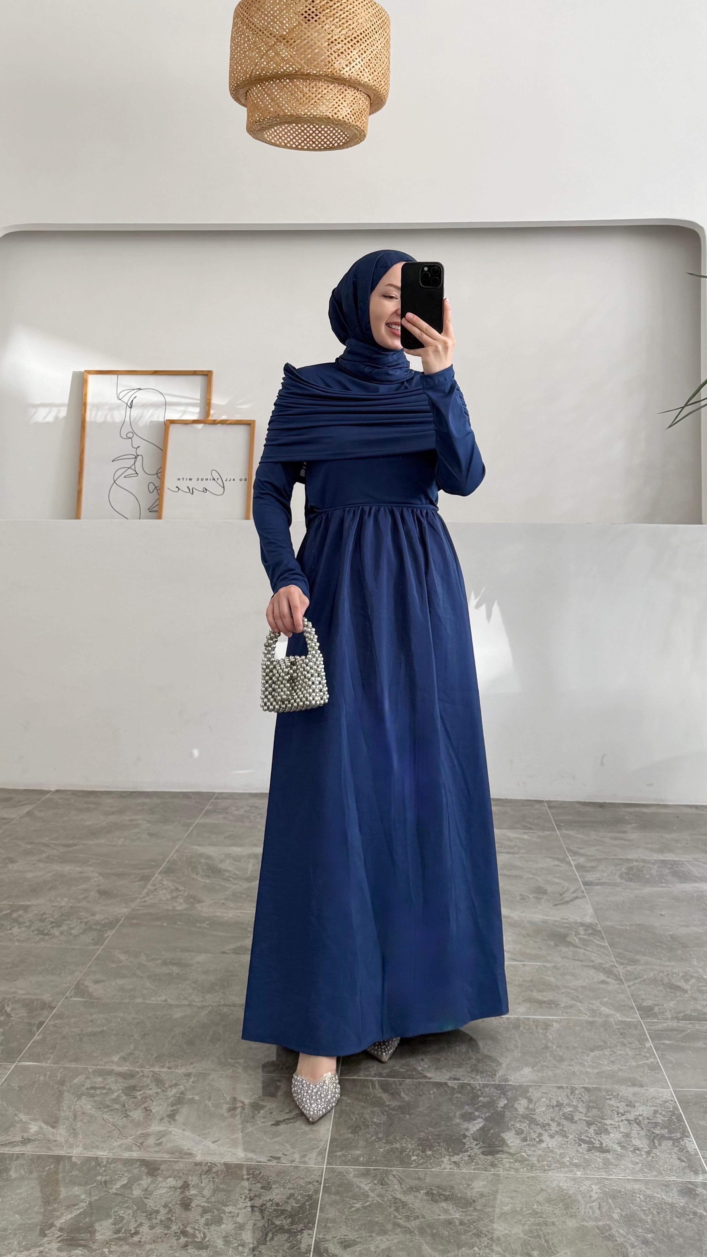 Olie Drapeli Mavi Elbise