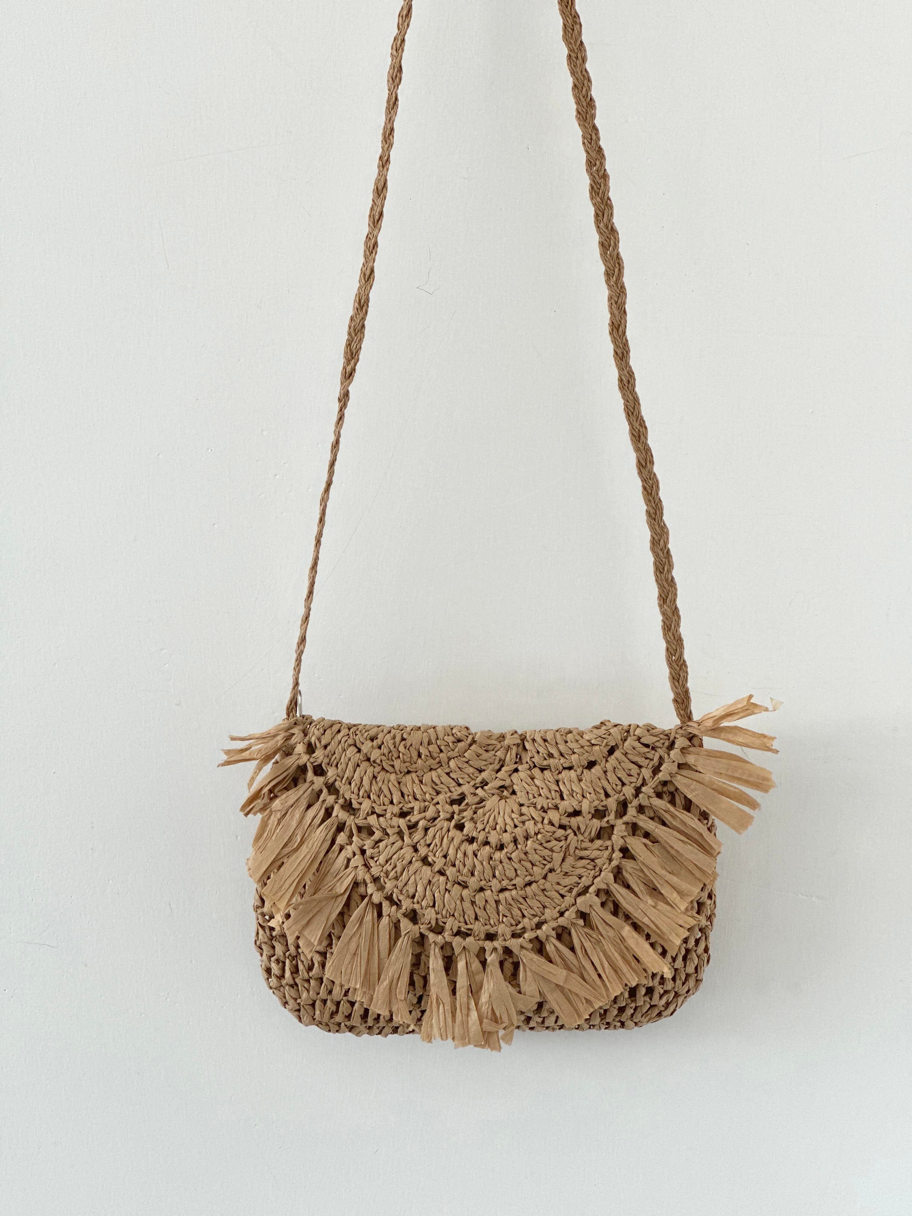 Püsküllü Astarlı Bej Hasır Çapraz & Omuz Çantası