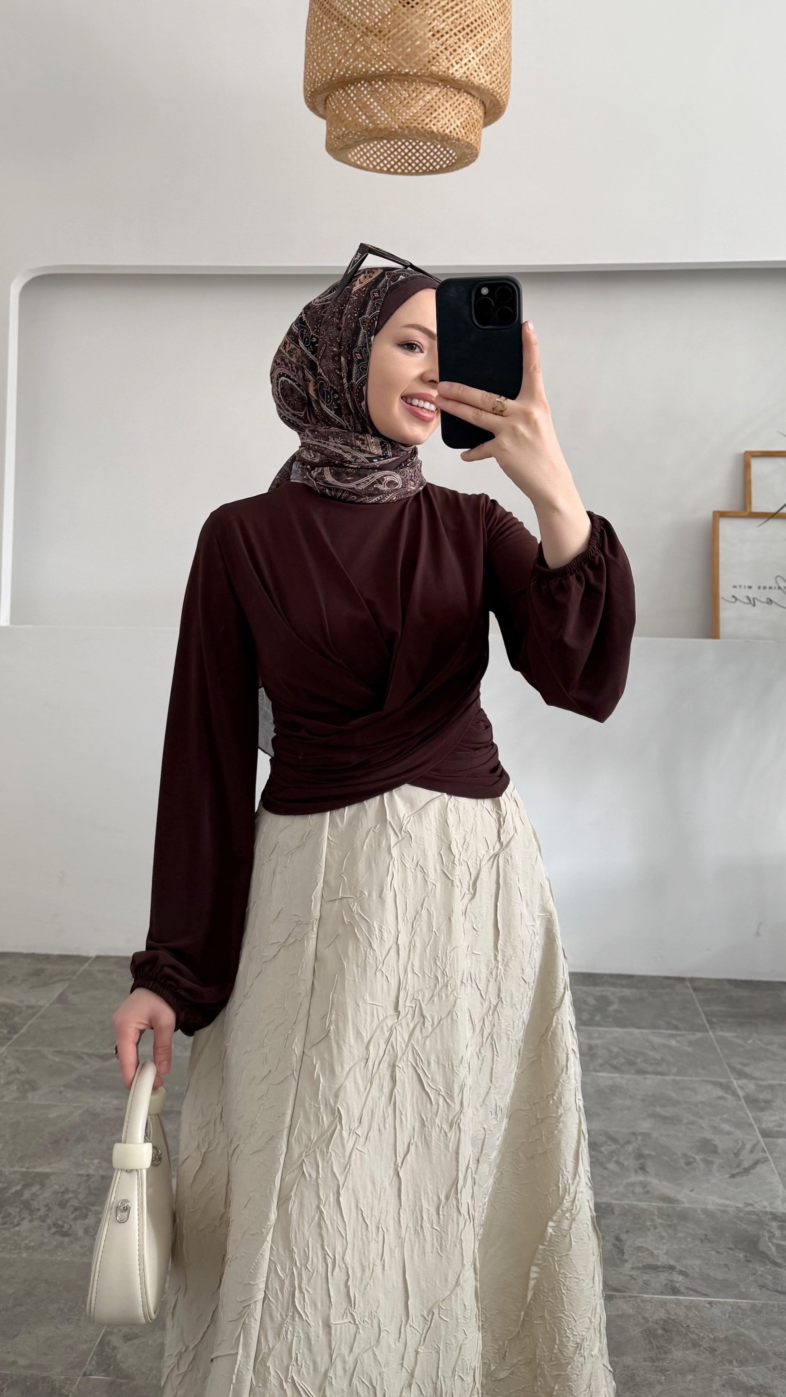 Sandra Çift Drapeli Acı Kahve Bluz