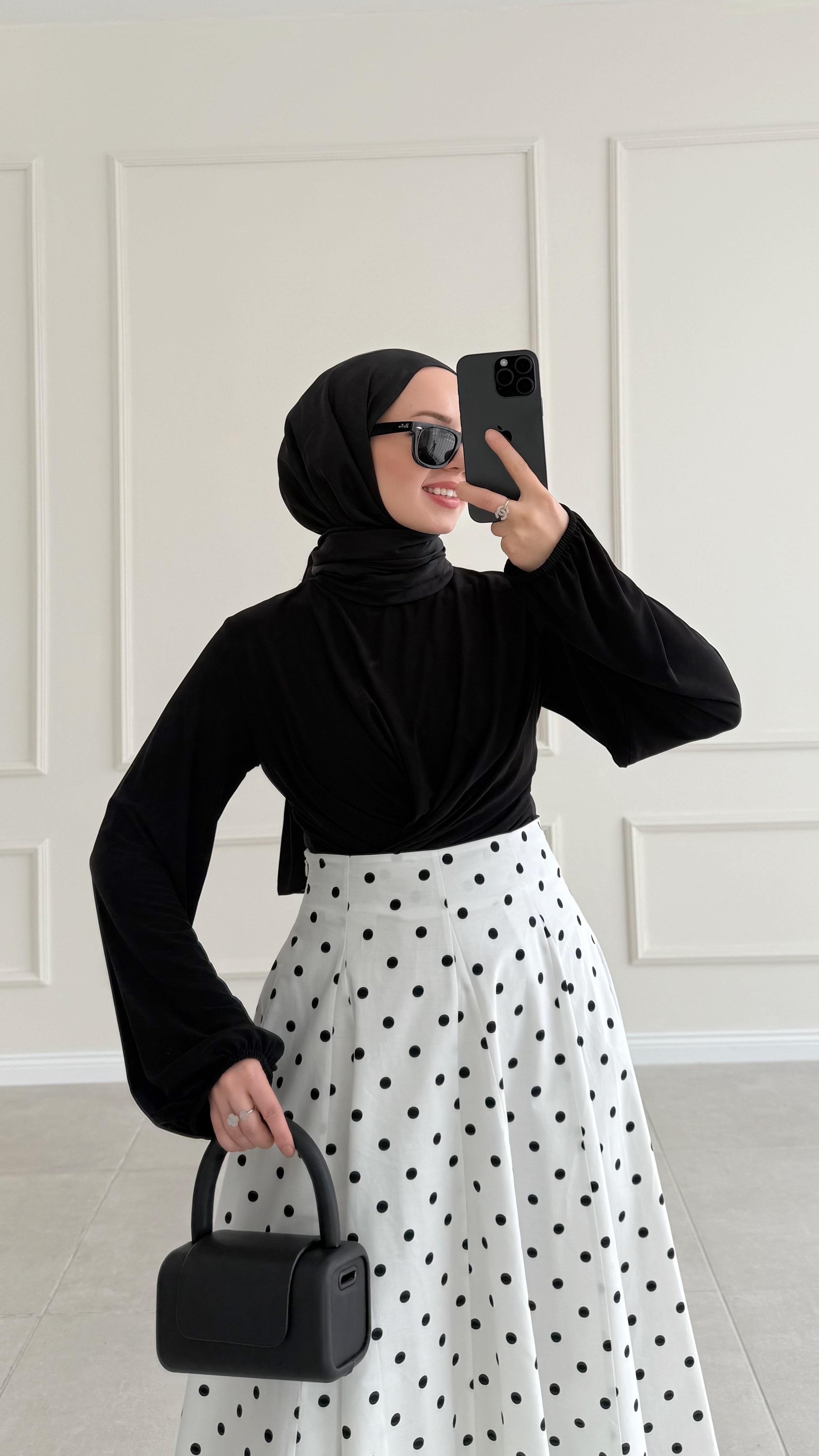 Sandra Çift Drapeli Siyah Bluz