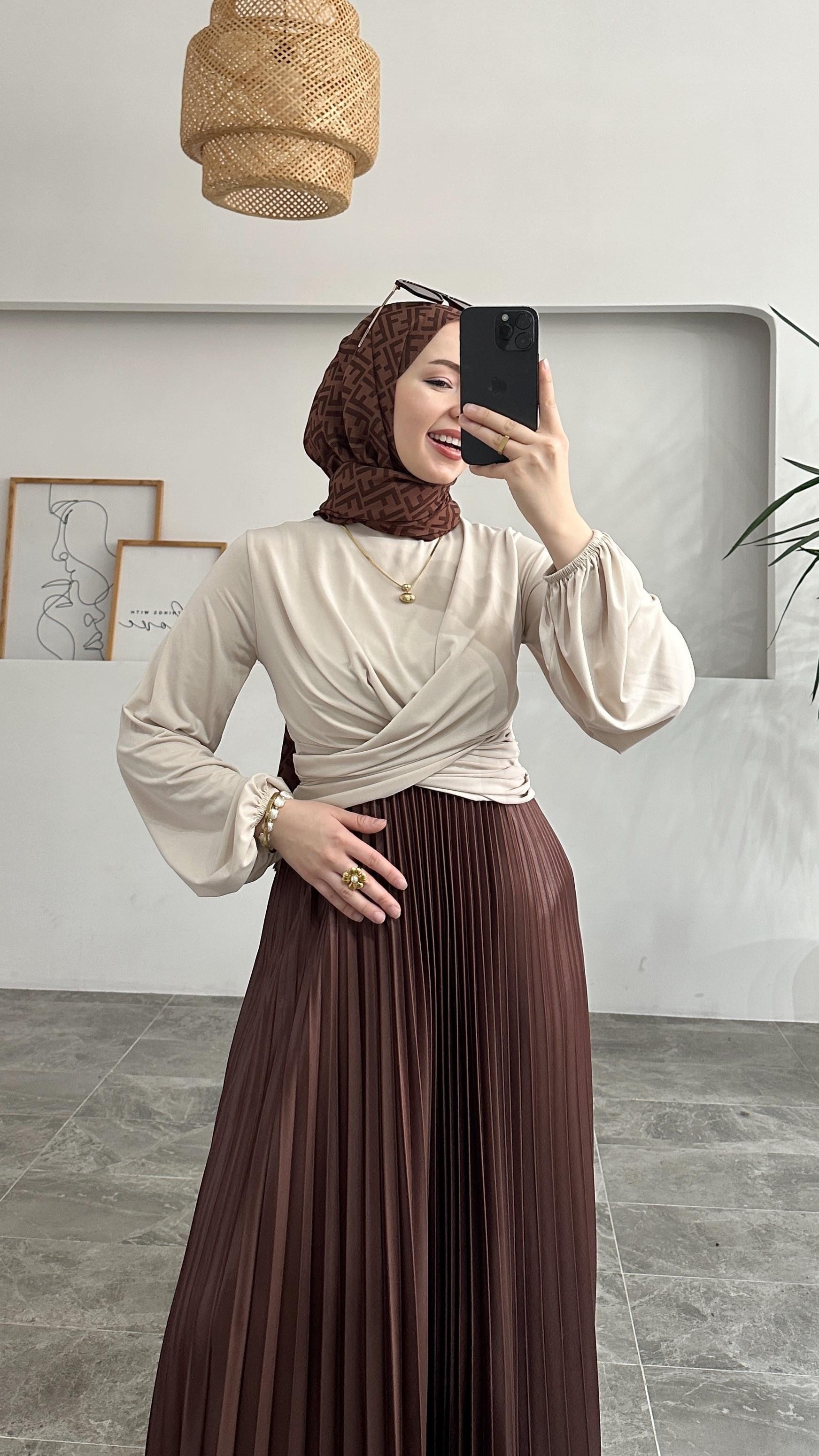 Sandra Drapeli Krem Bluz