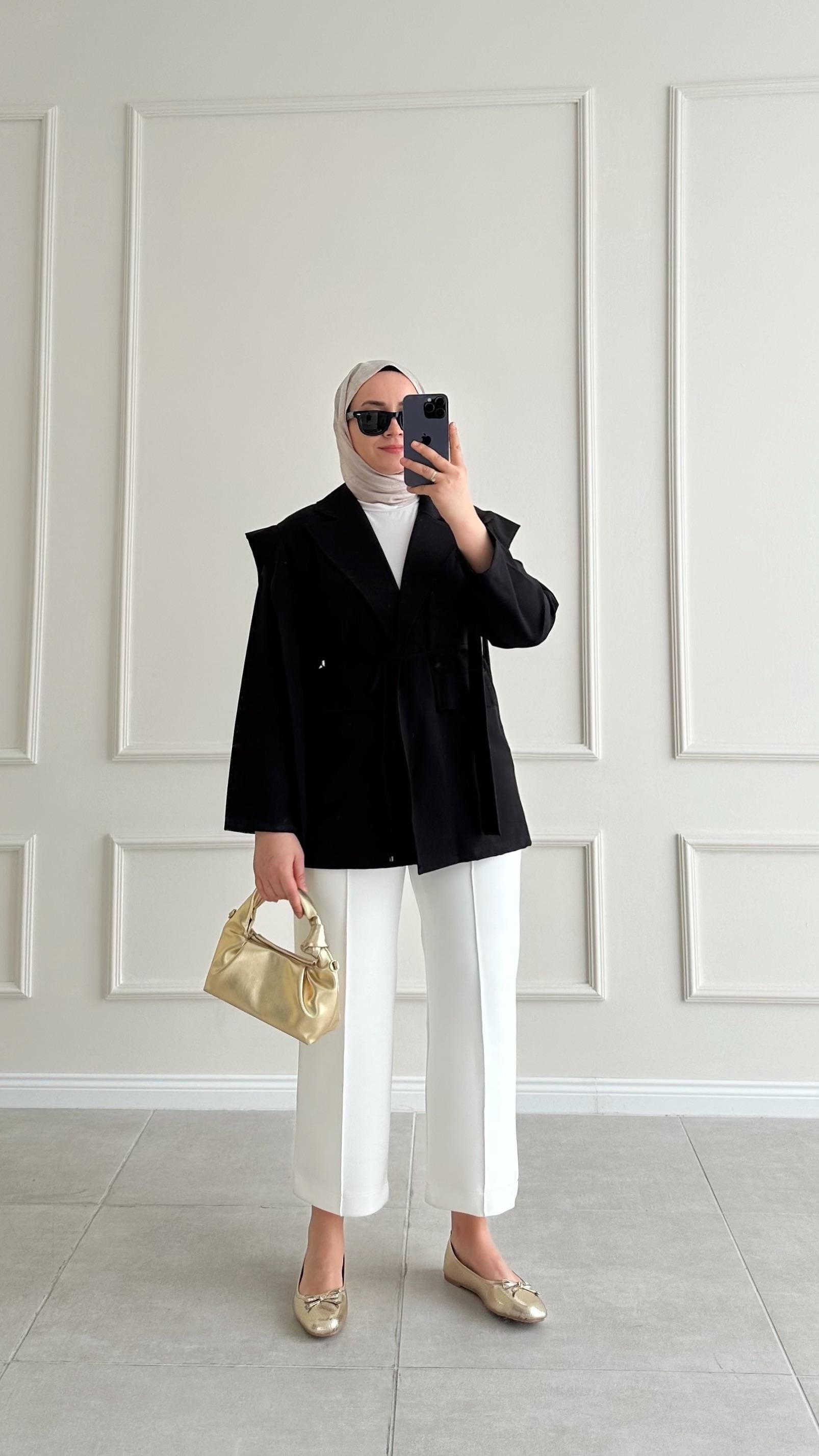 Sanna Tasarım Siyah Ceket