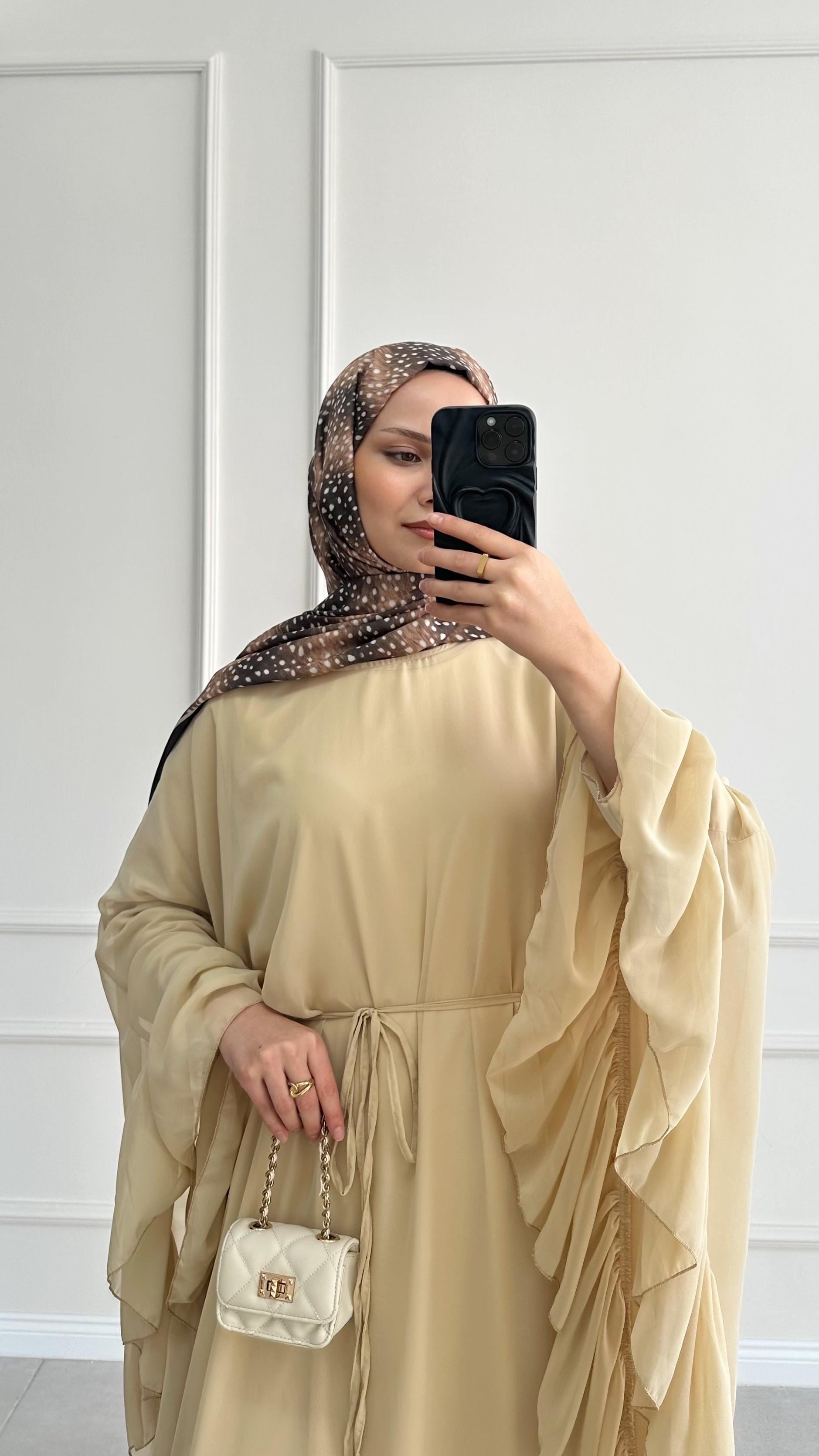 Santov Şifon Tasarım Fırfırlı Asimetrik Bej Abaya 