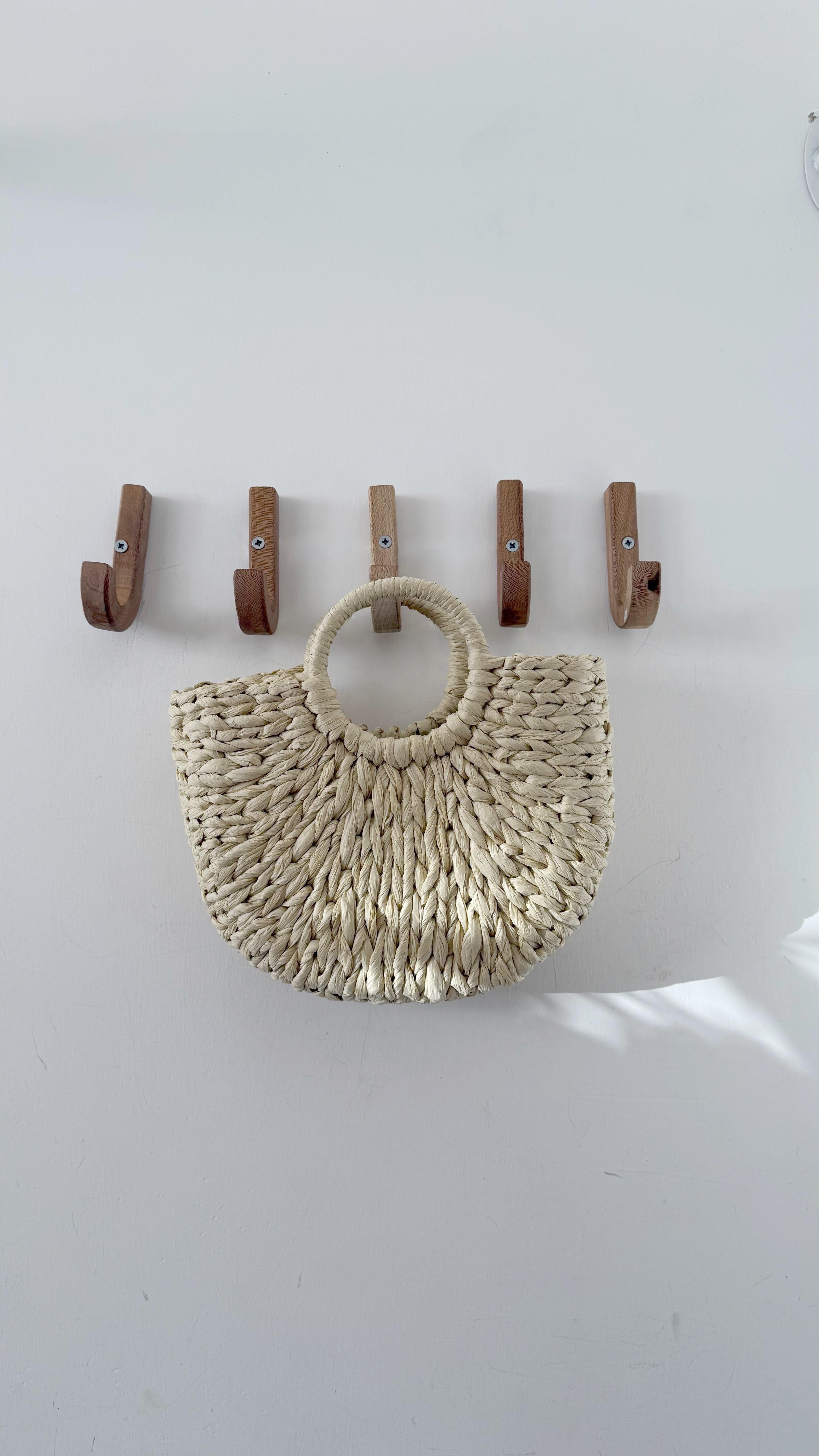 Saplı Hasır Krem Çanta