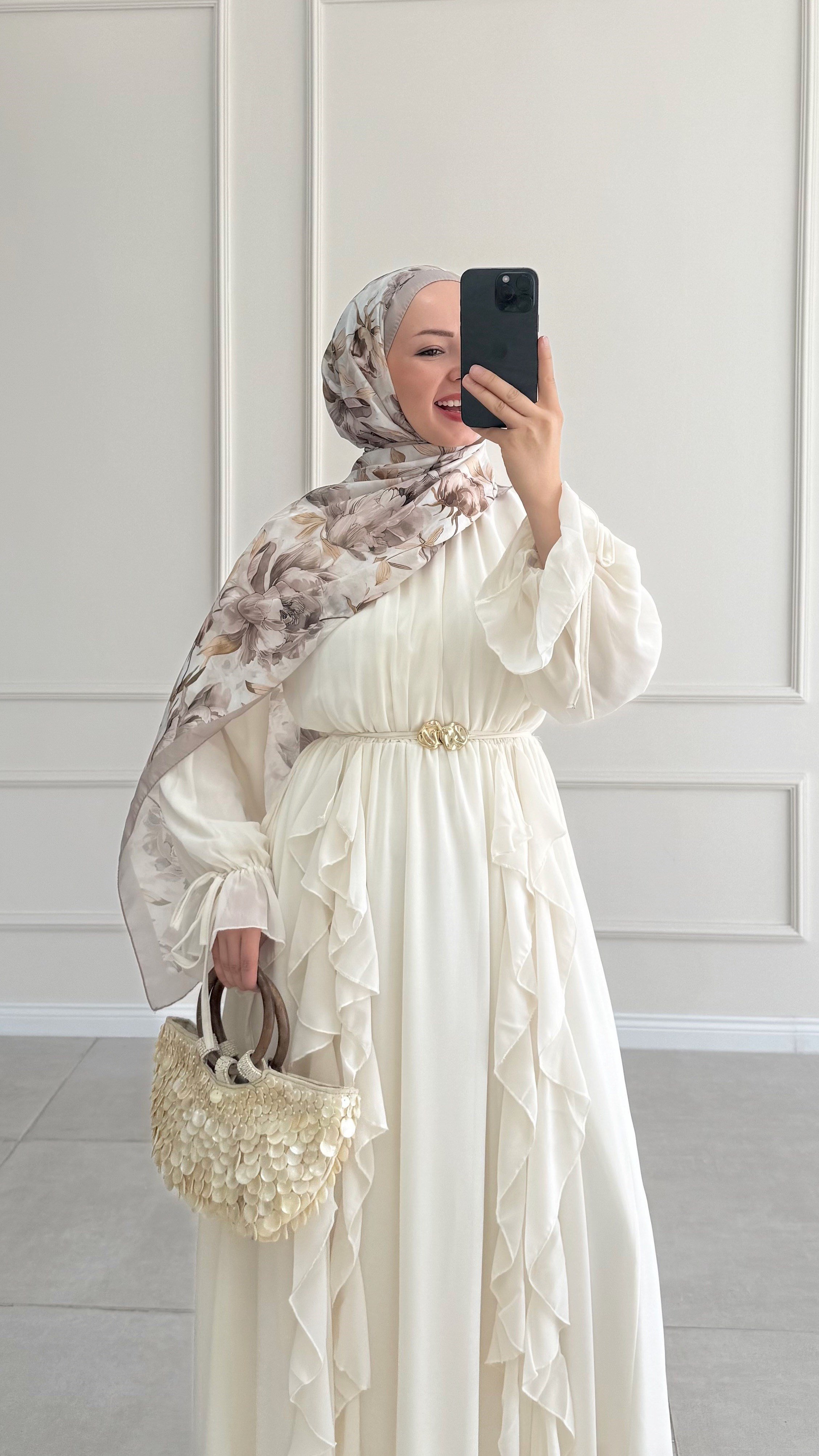 Şena Volanlı Şifon Ekru Elbise 