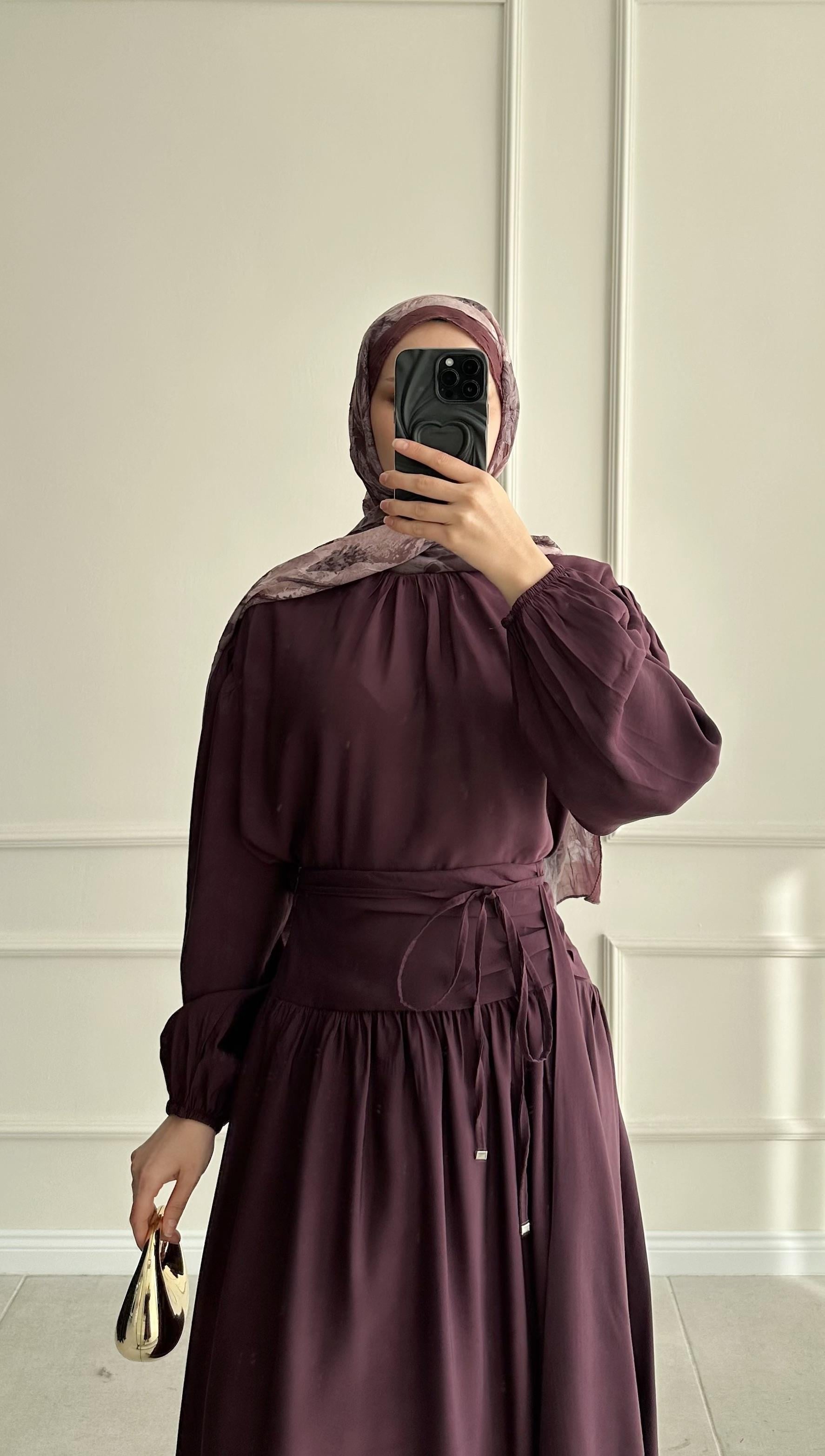 Sone Tasarım Etek Kuşaklı Bordo Takım