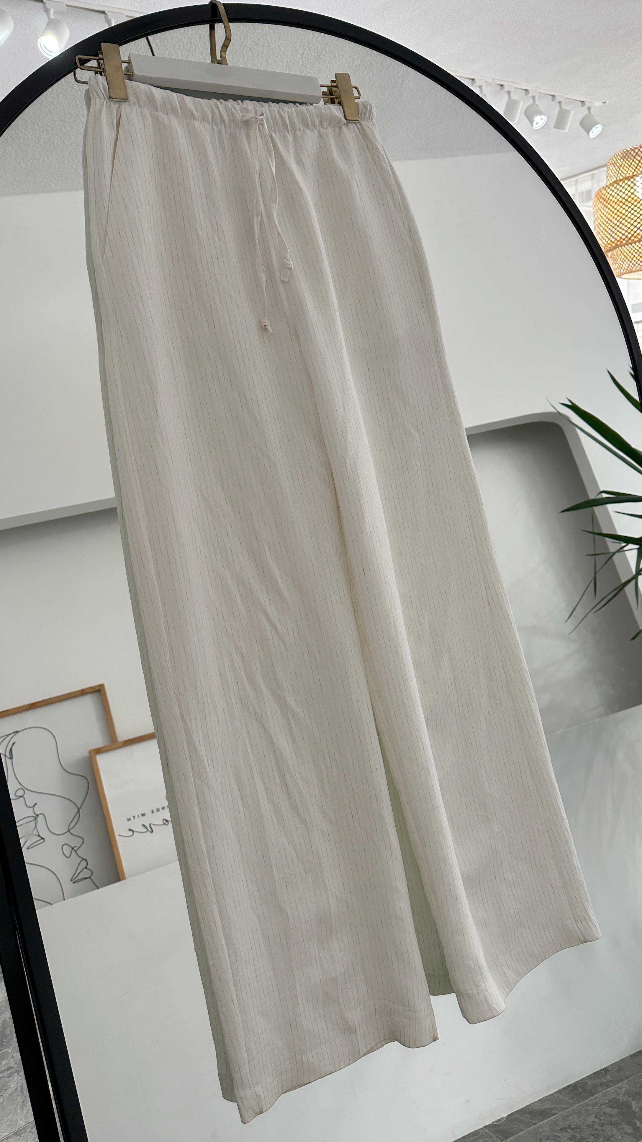 Sufyy Basic Çizgili Beyaz Pantolon