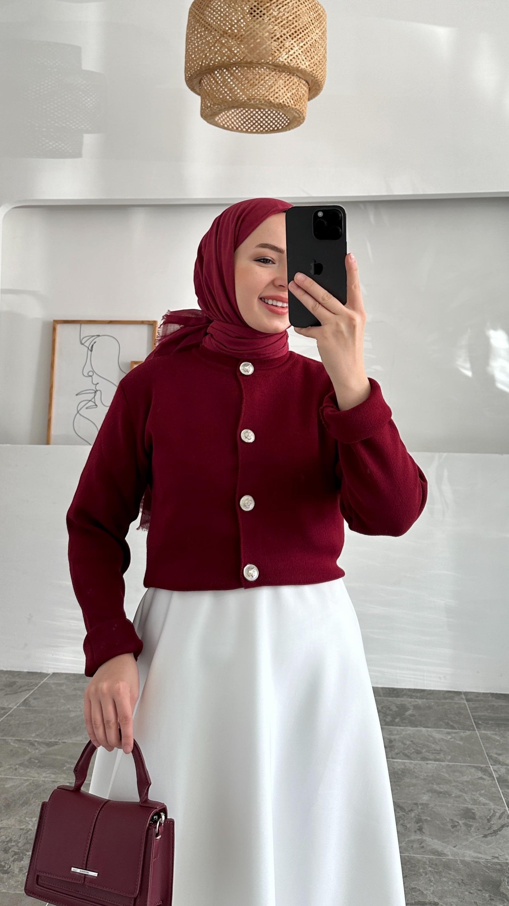 Ursula Zara Model Düz Bordo Kısa Gümüş Düğme Triko Hırka