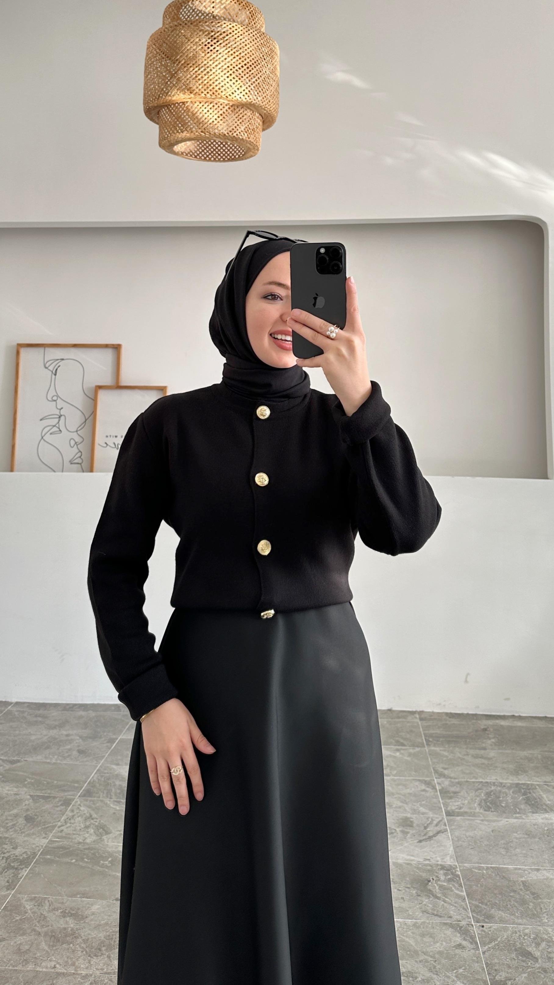 Ursula Zara Model Düz Siyah Kısa Triko Hırka