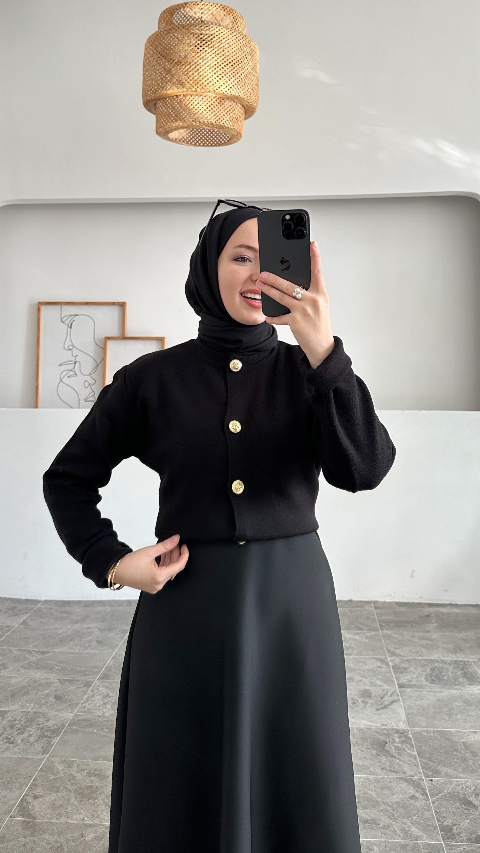 Ursula Zara Model Düz Siyah Kısa Triko Hırka