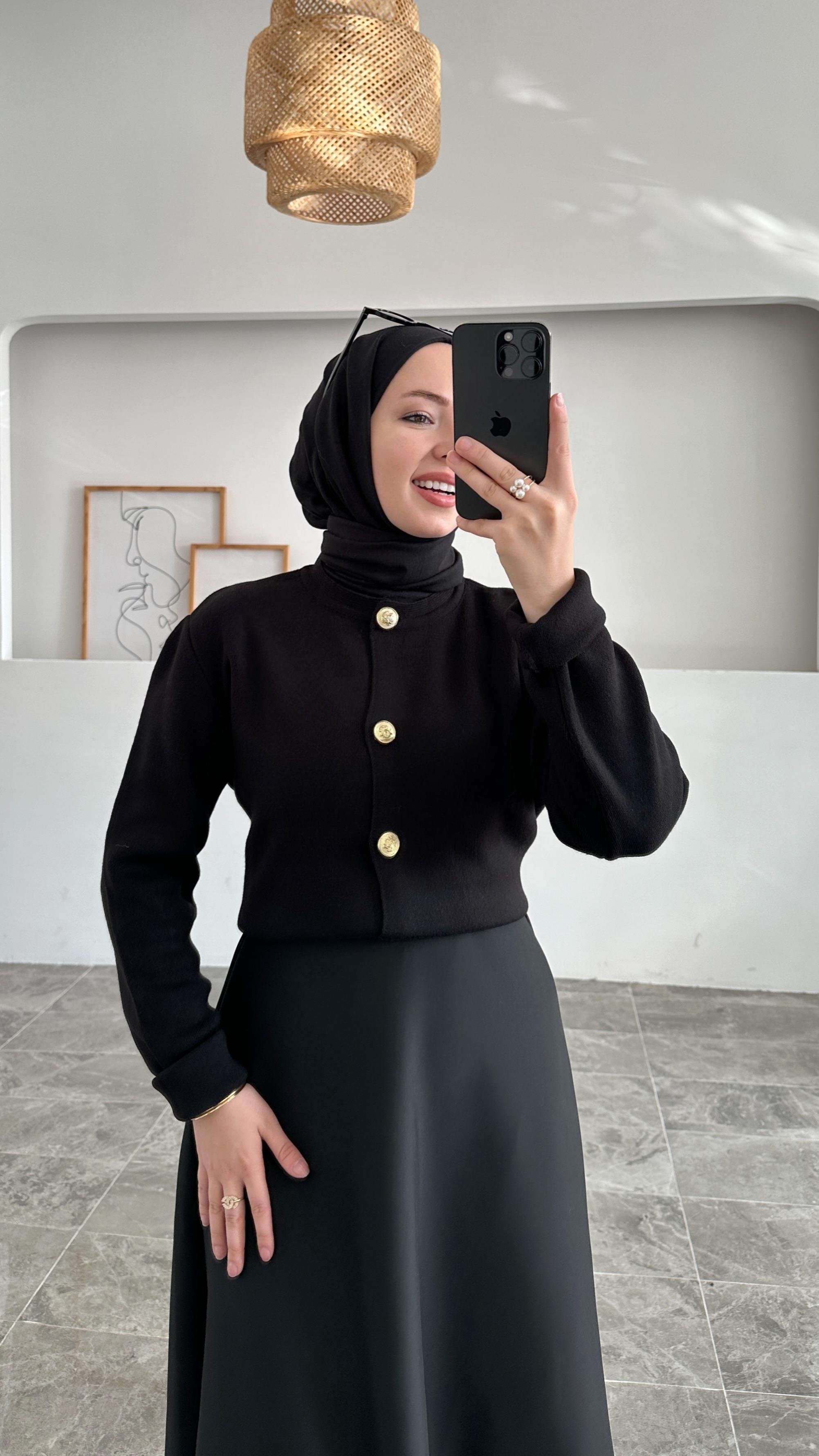 Ursula Zara Model Düz Siyah Kısa Triko Hırka