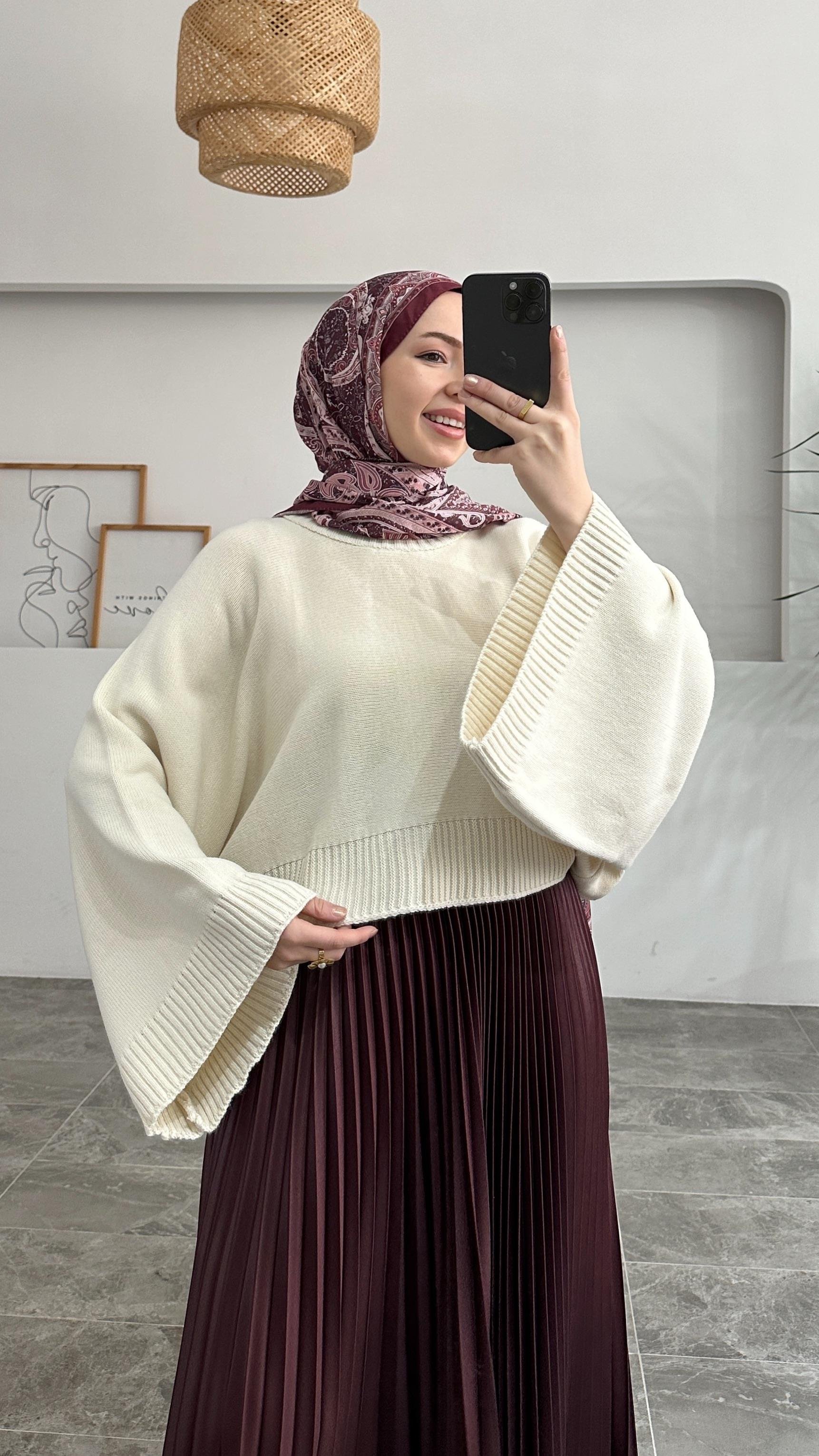 ZR Geniş Kol Krem Oversize Triko Kazak