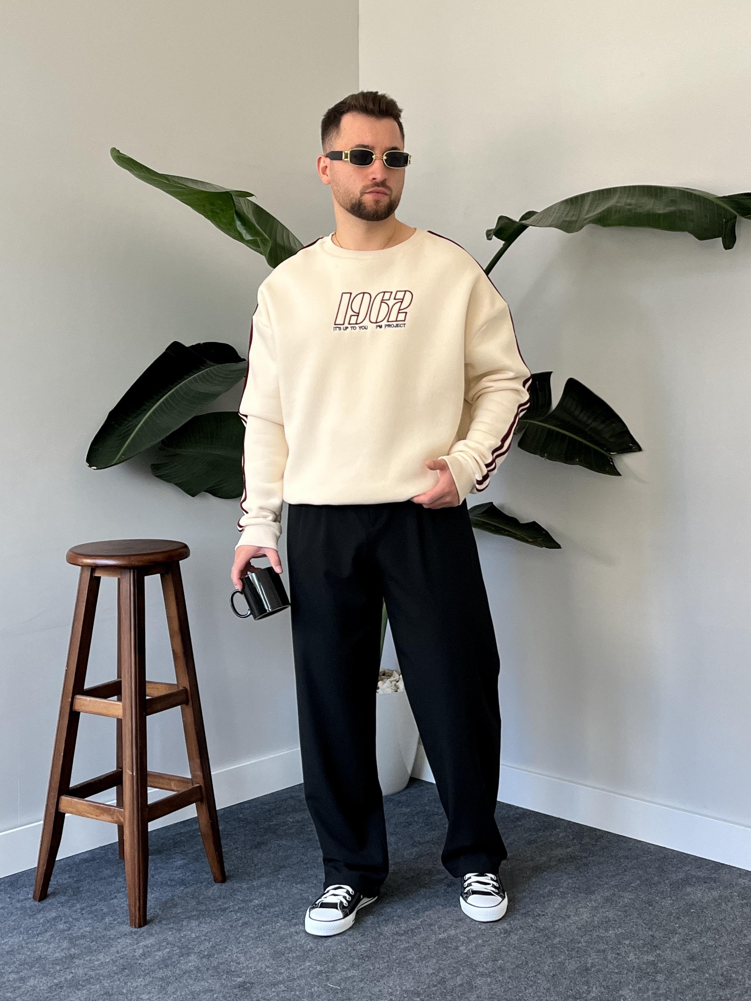 1962 Nakışlı Krem Üç İplik Şardonlu Basic Sweatshirt