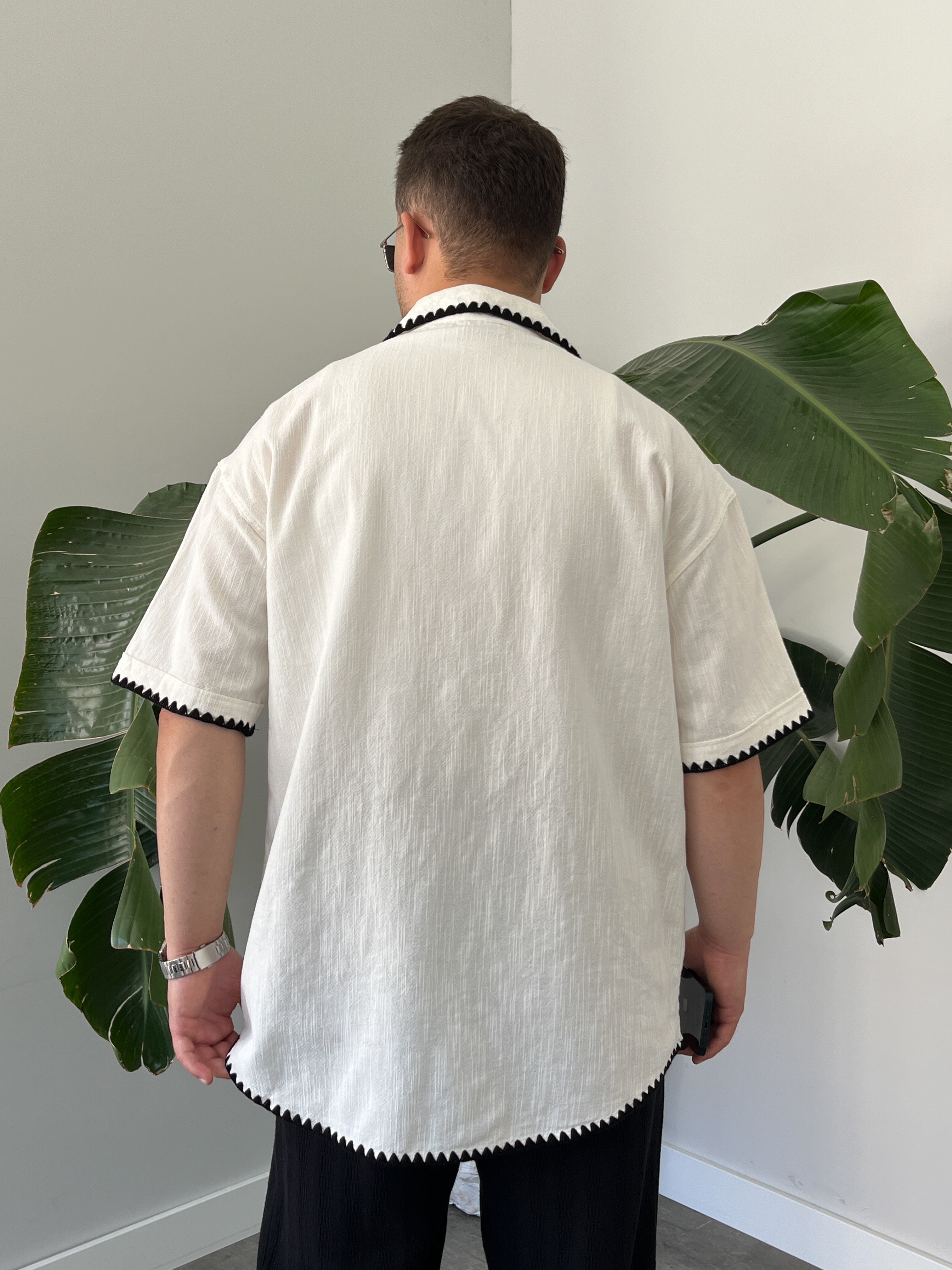 Beyaz Kontrast Dikiş Keten Oversize Gömlek