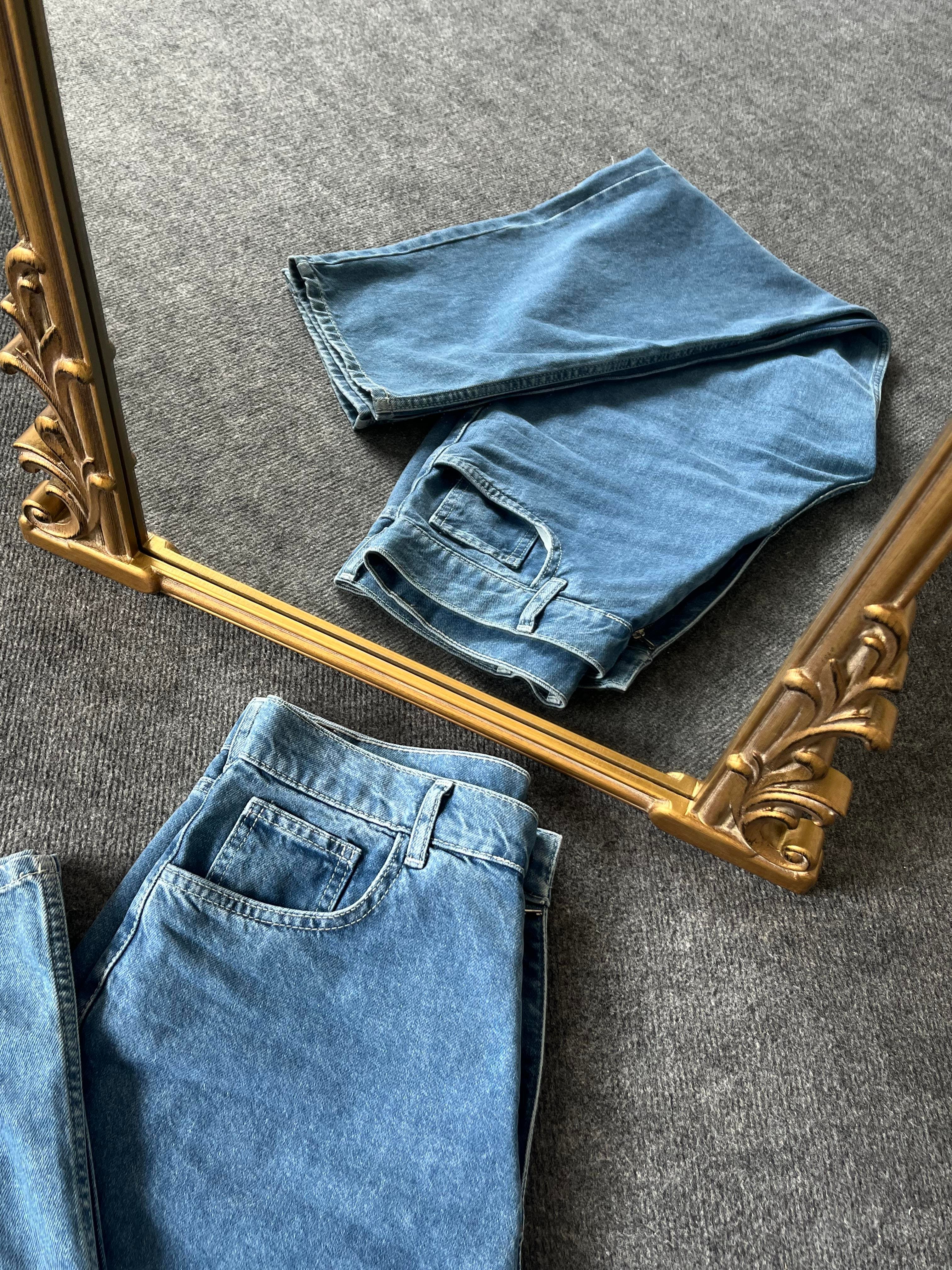 Blue Baggy Jean 