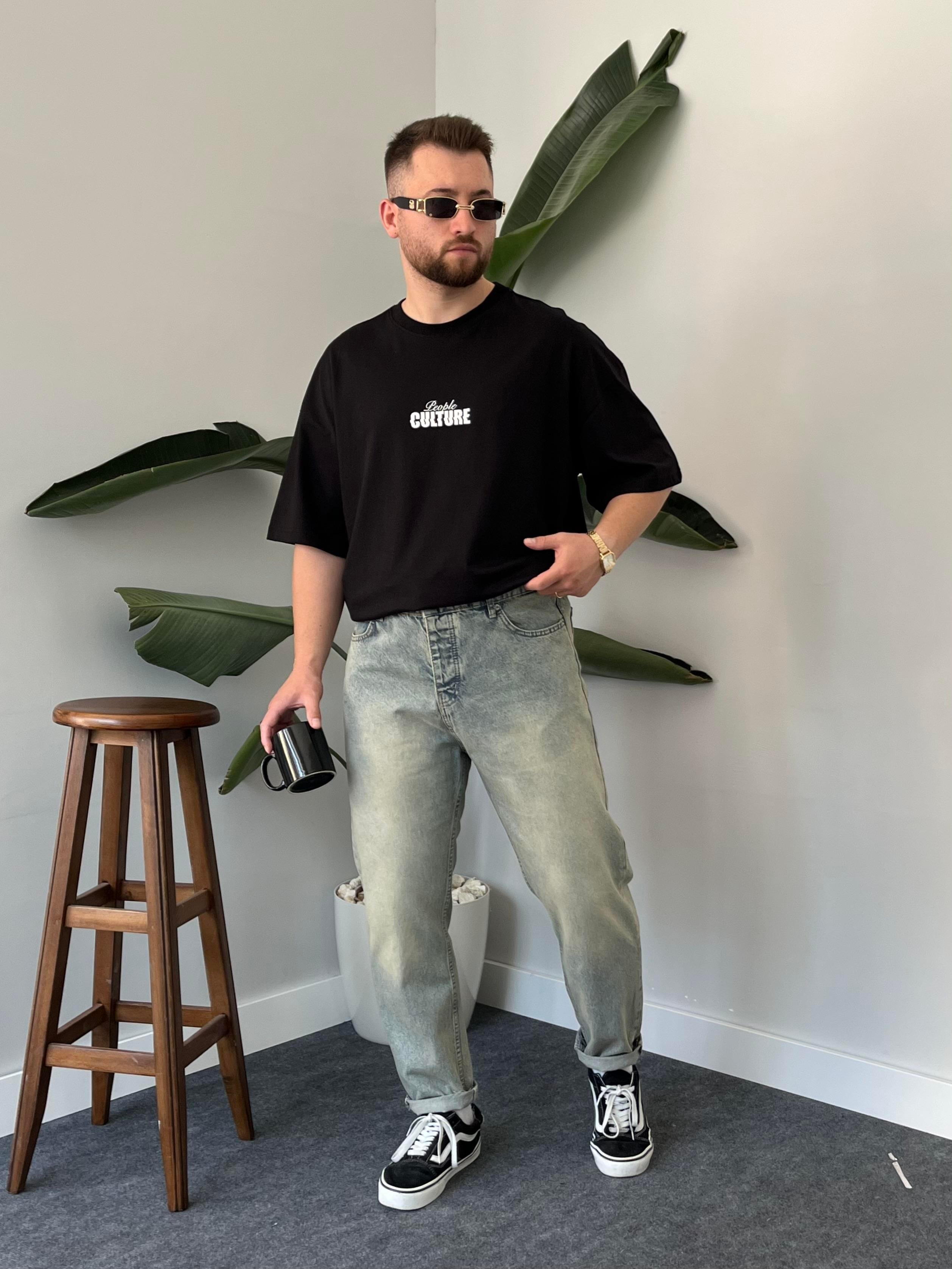 Culture Baskılı Siyah Oversize T-shirt