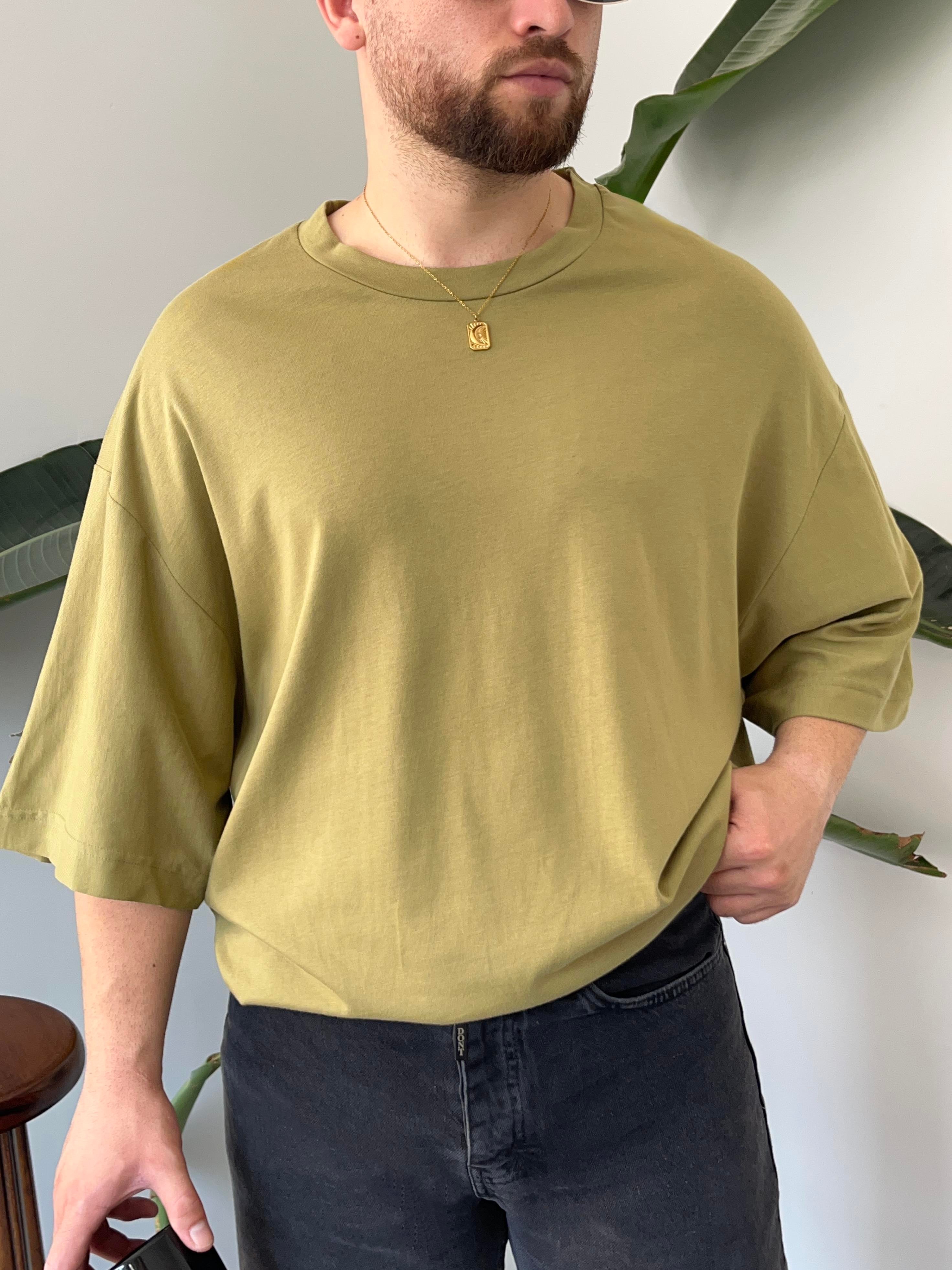 Haki Oversize Basic T-shirt