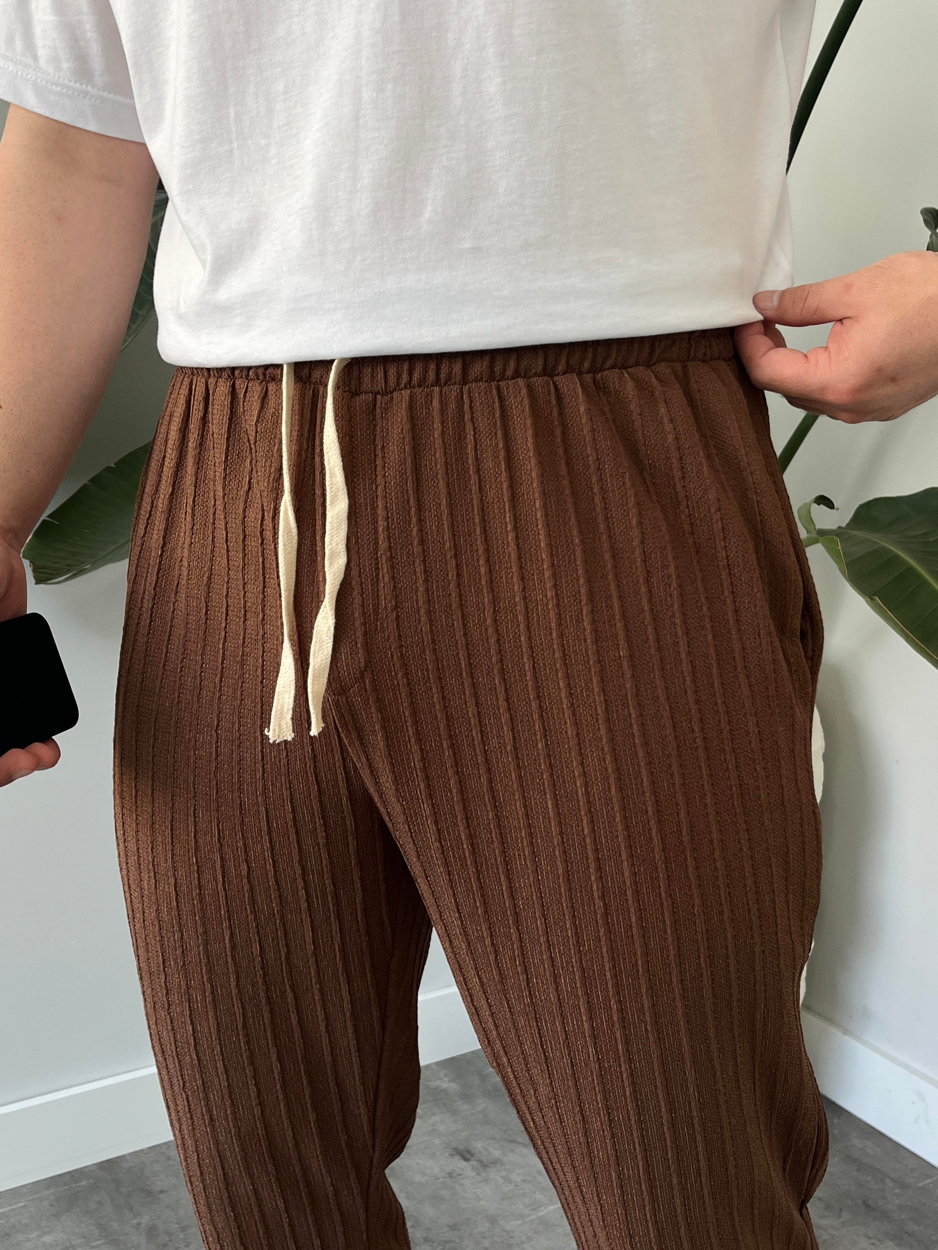 Kahverengi Çizgi Desenli Bağcık Detaylı Baggy Pantolon