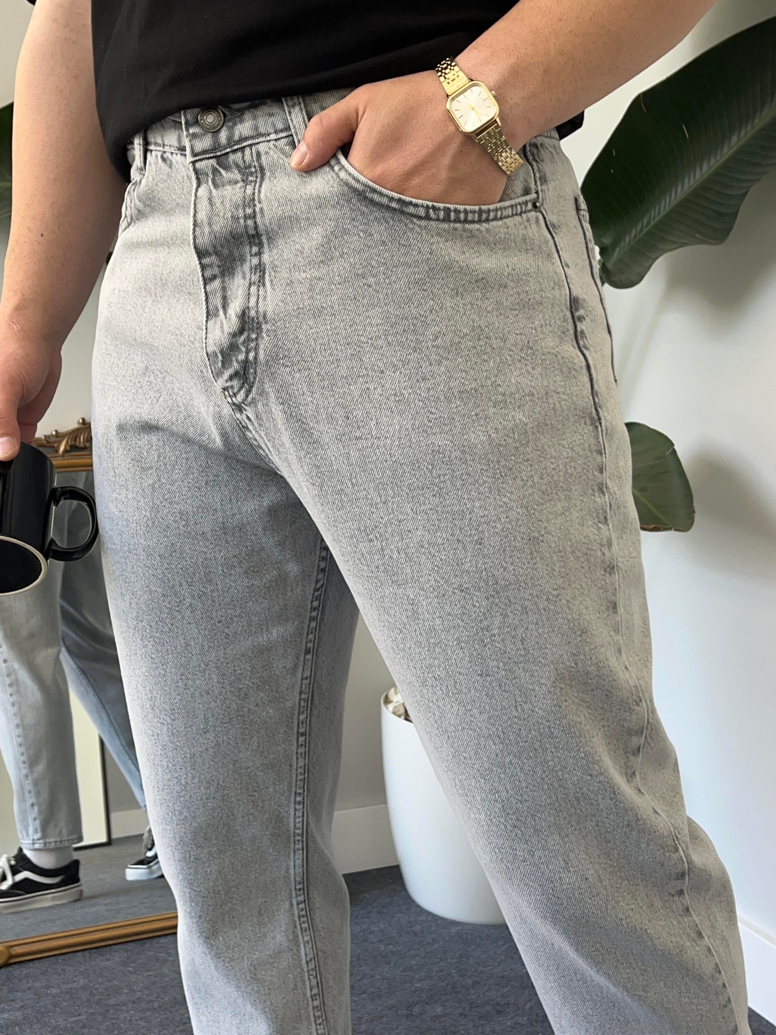 Kar Yıkamalı Gri Boyfriend Jean