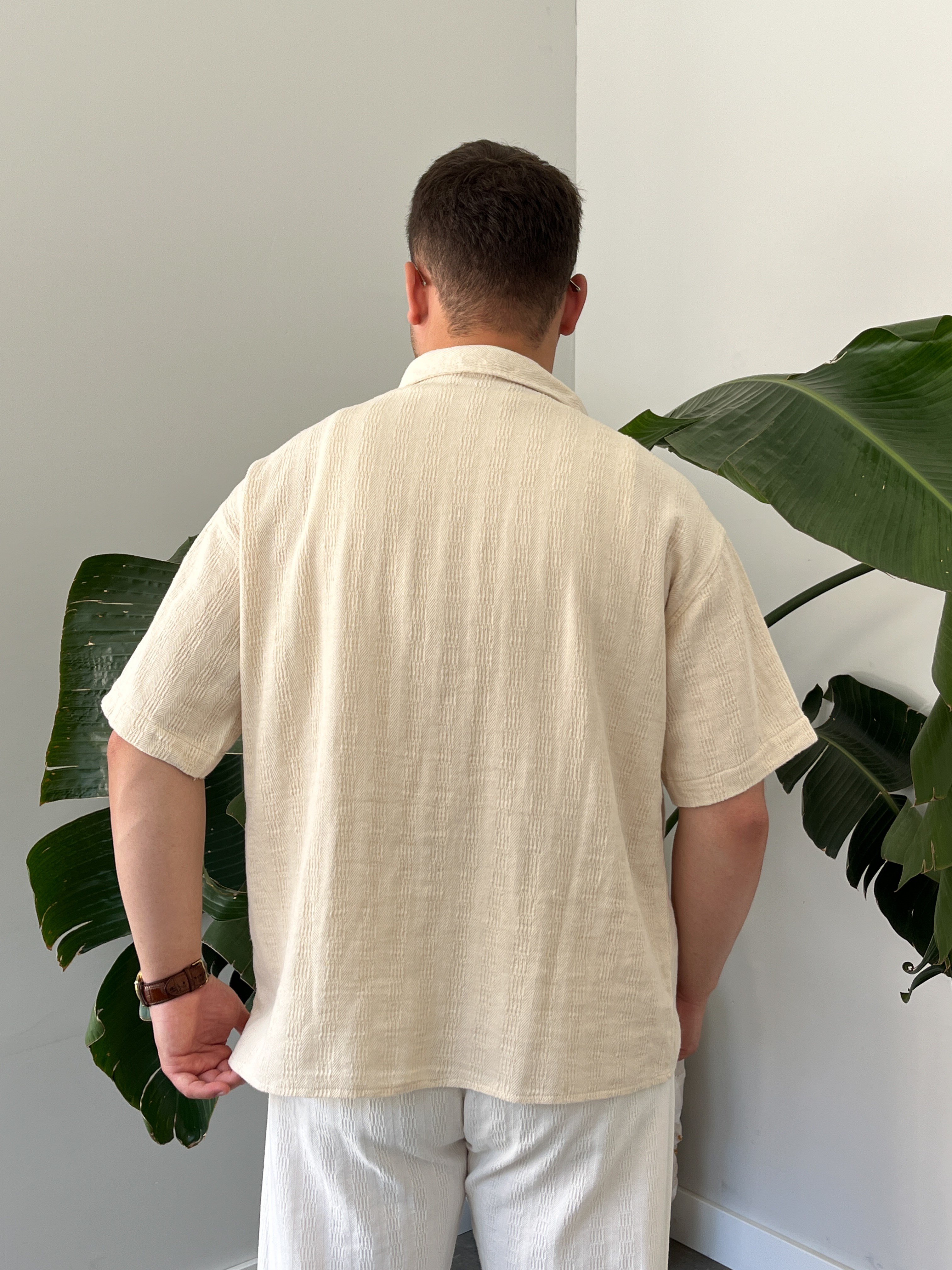 Krem Dokulu Kısa Kollu Oversize Gömlek
