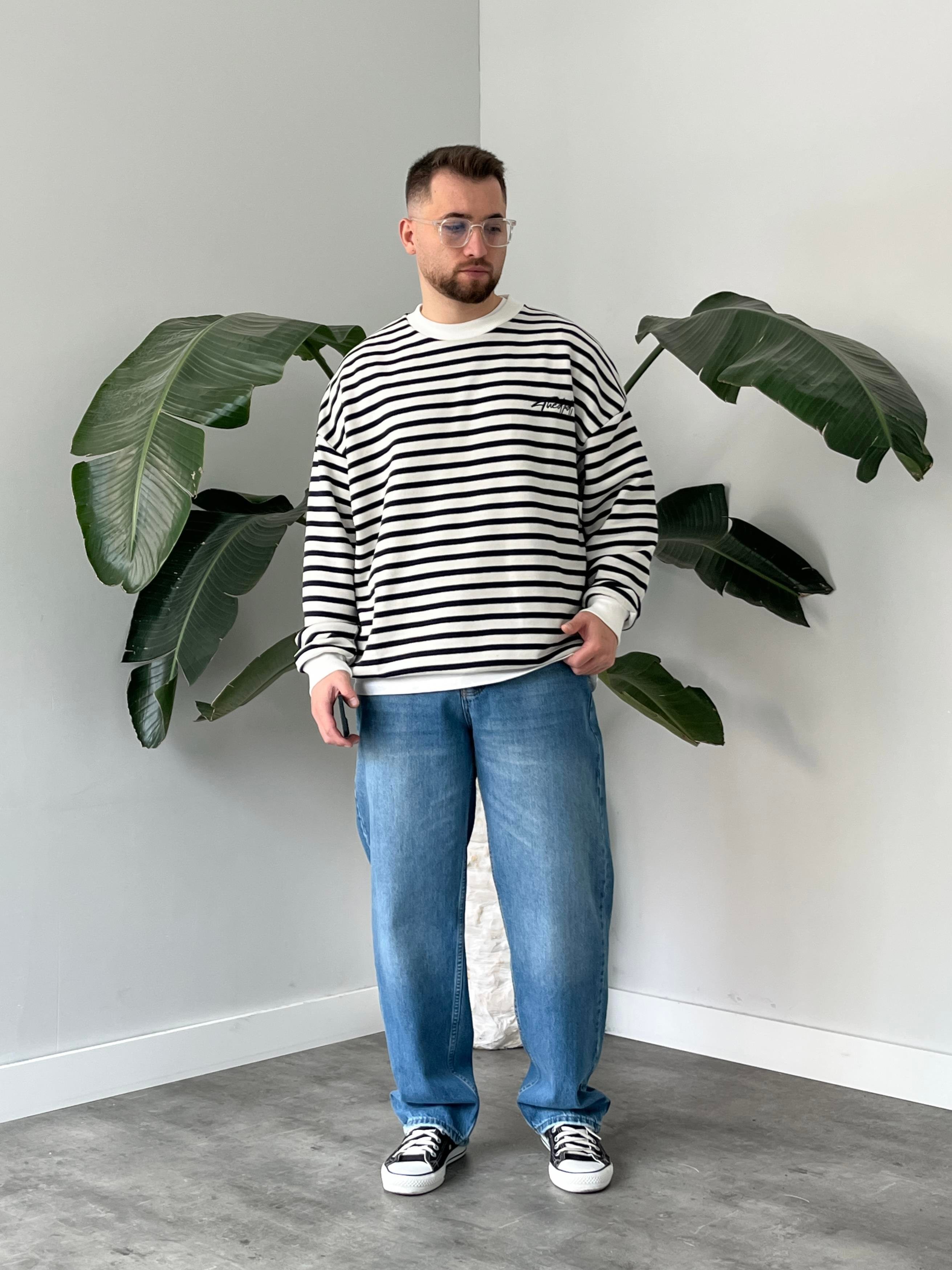 Lacivert Beyaz Çizgili Bisiklet Yaka Oversize Sweatshirt