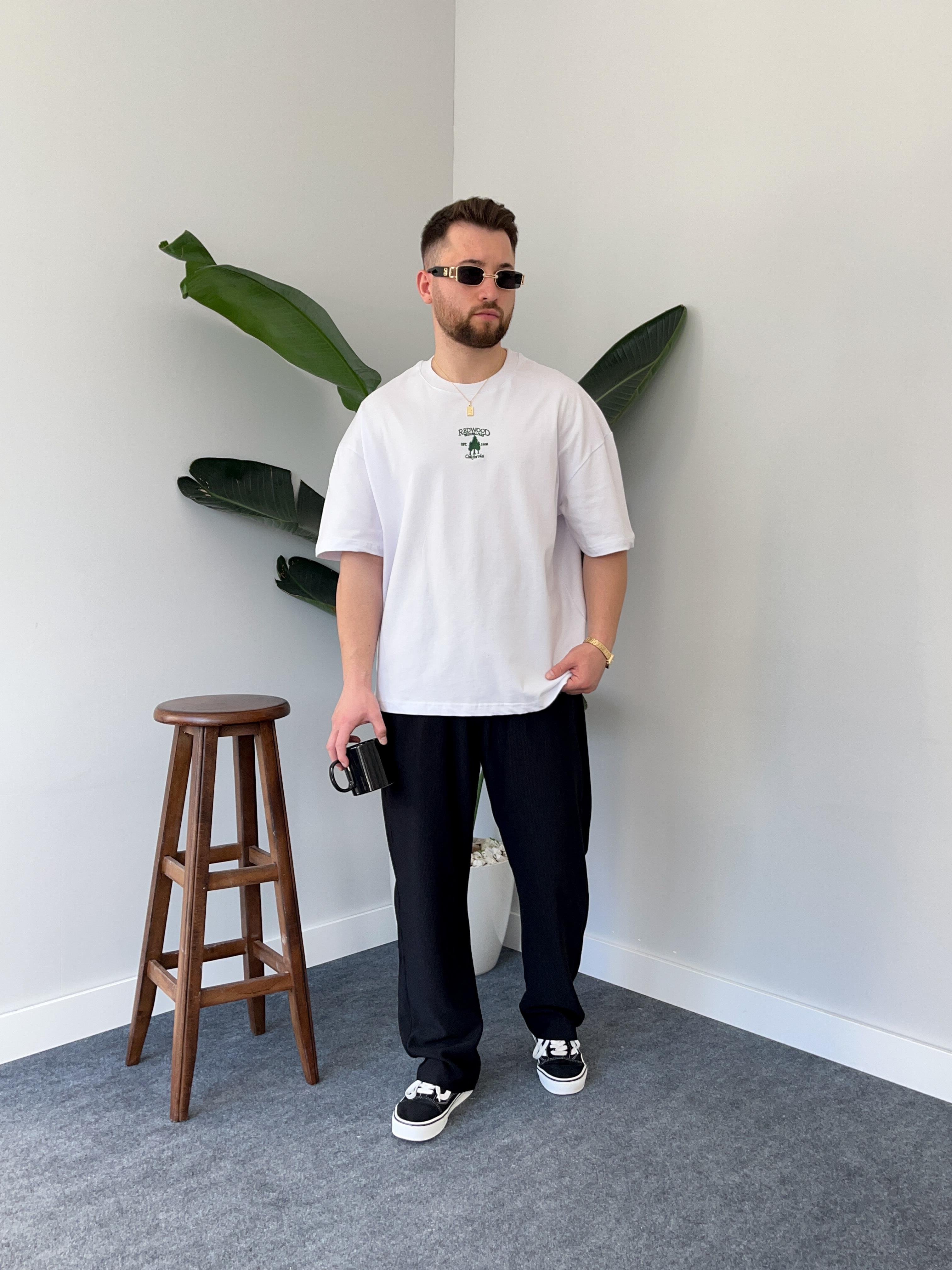 Redwood Nakışlı Beyaz Oversize  T-shirt