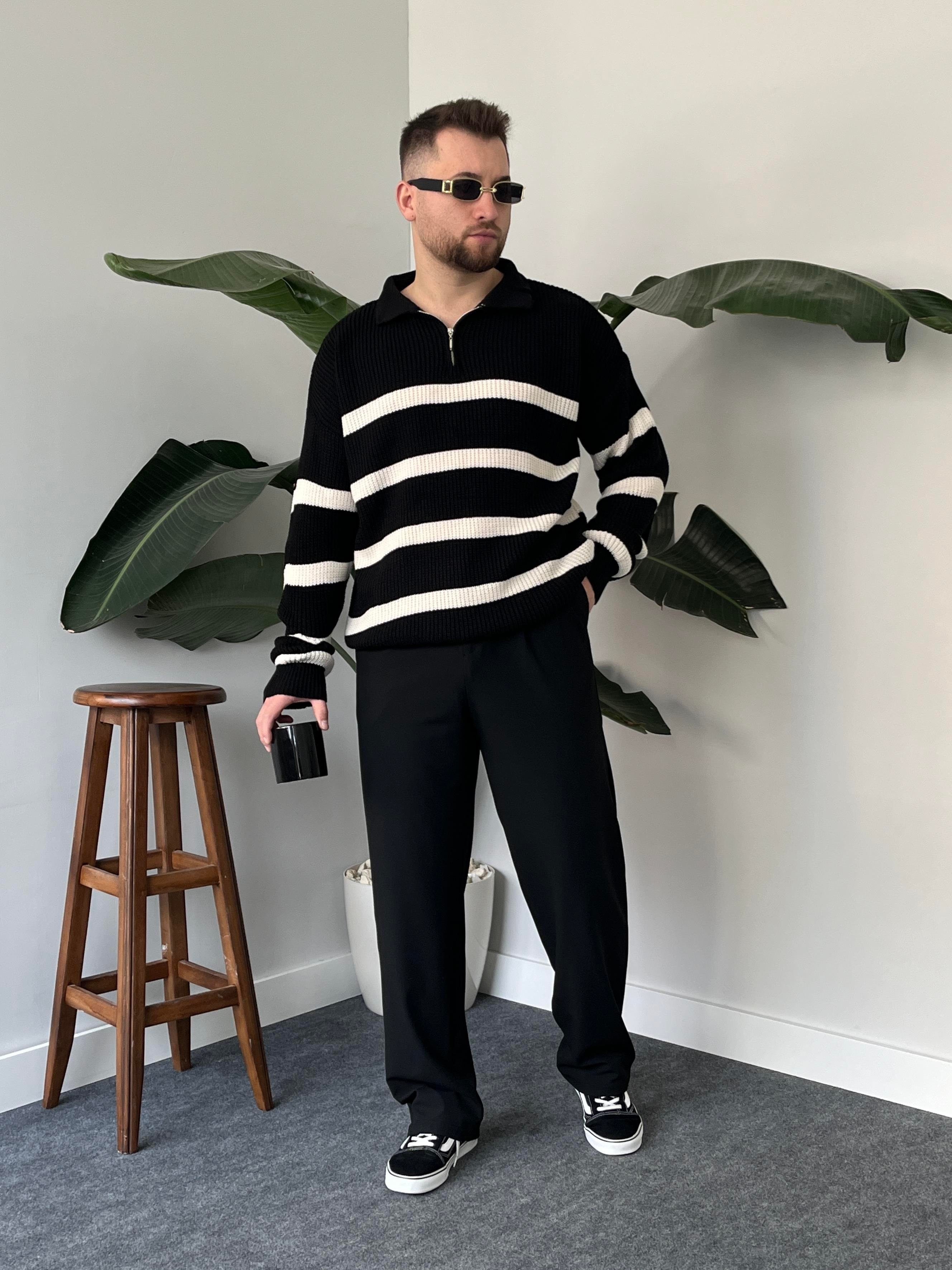 Rivo Siyah Fermuar Yaka Şeritli Örgü Kazak