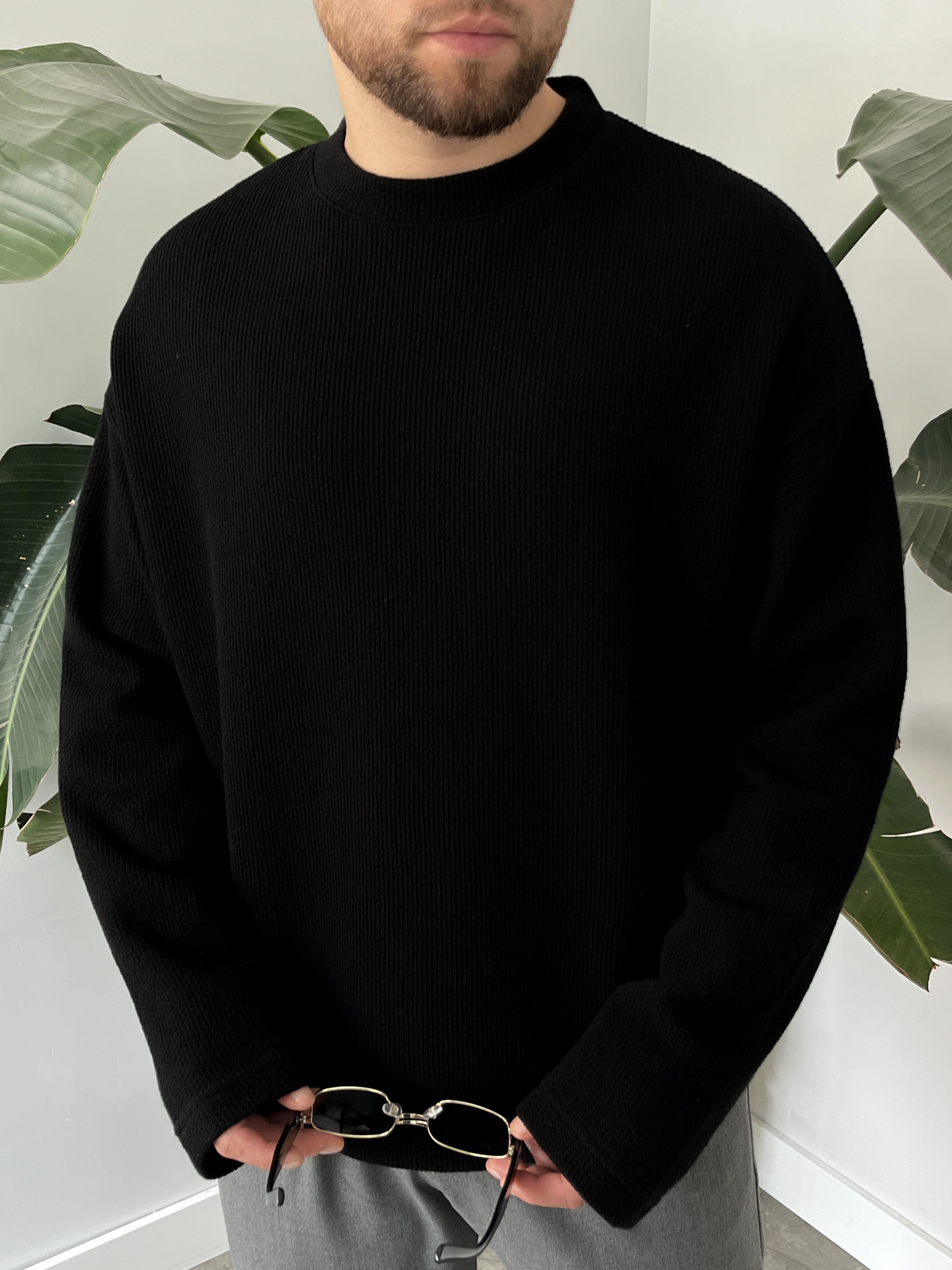 Siyah Dokulu Örme Triko Sweatshirt