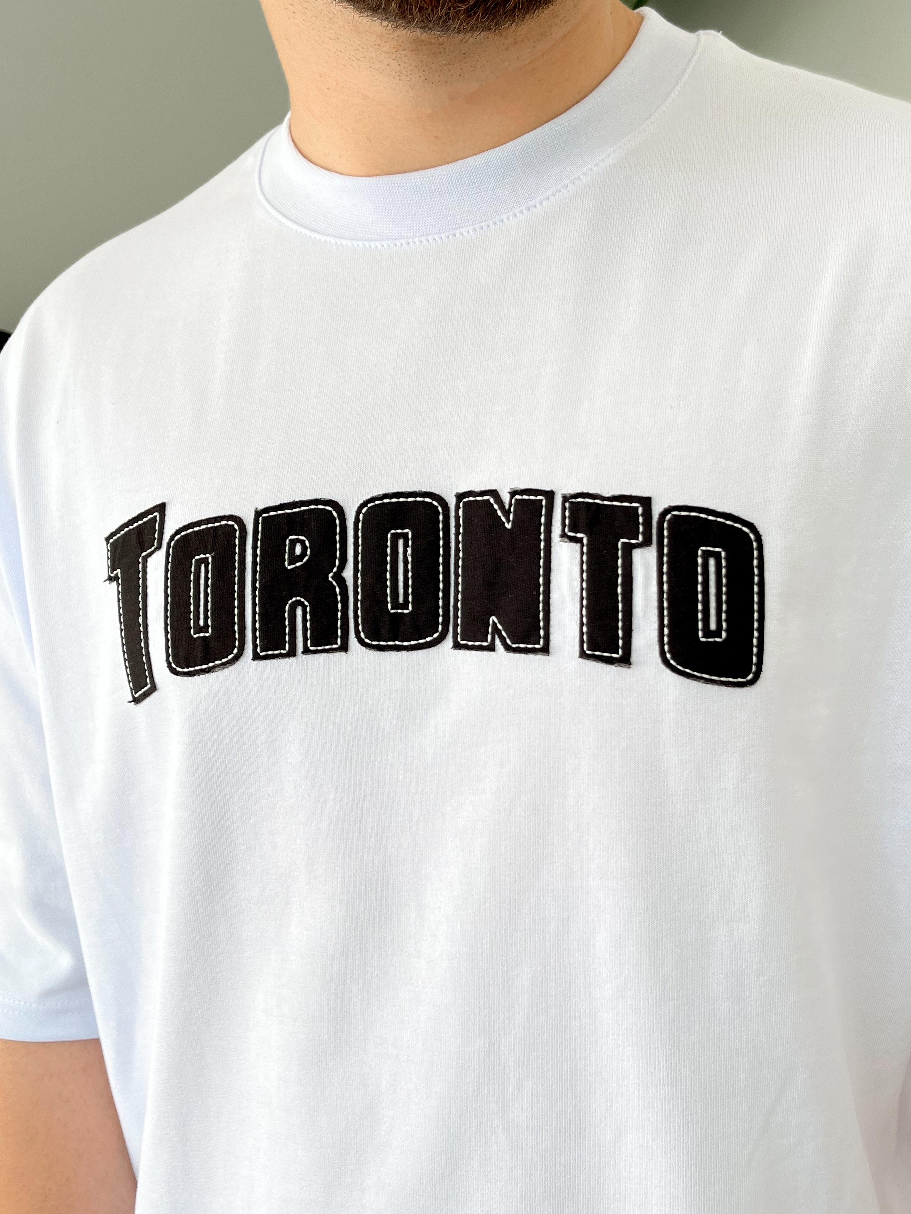 Toronto Nakışlı Beyaz Oversize T-shirt